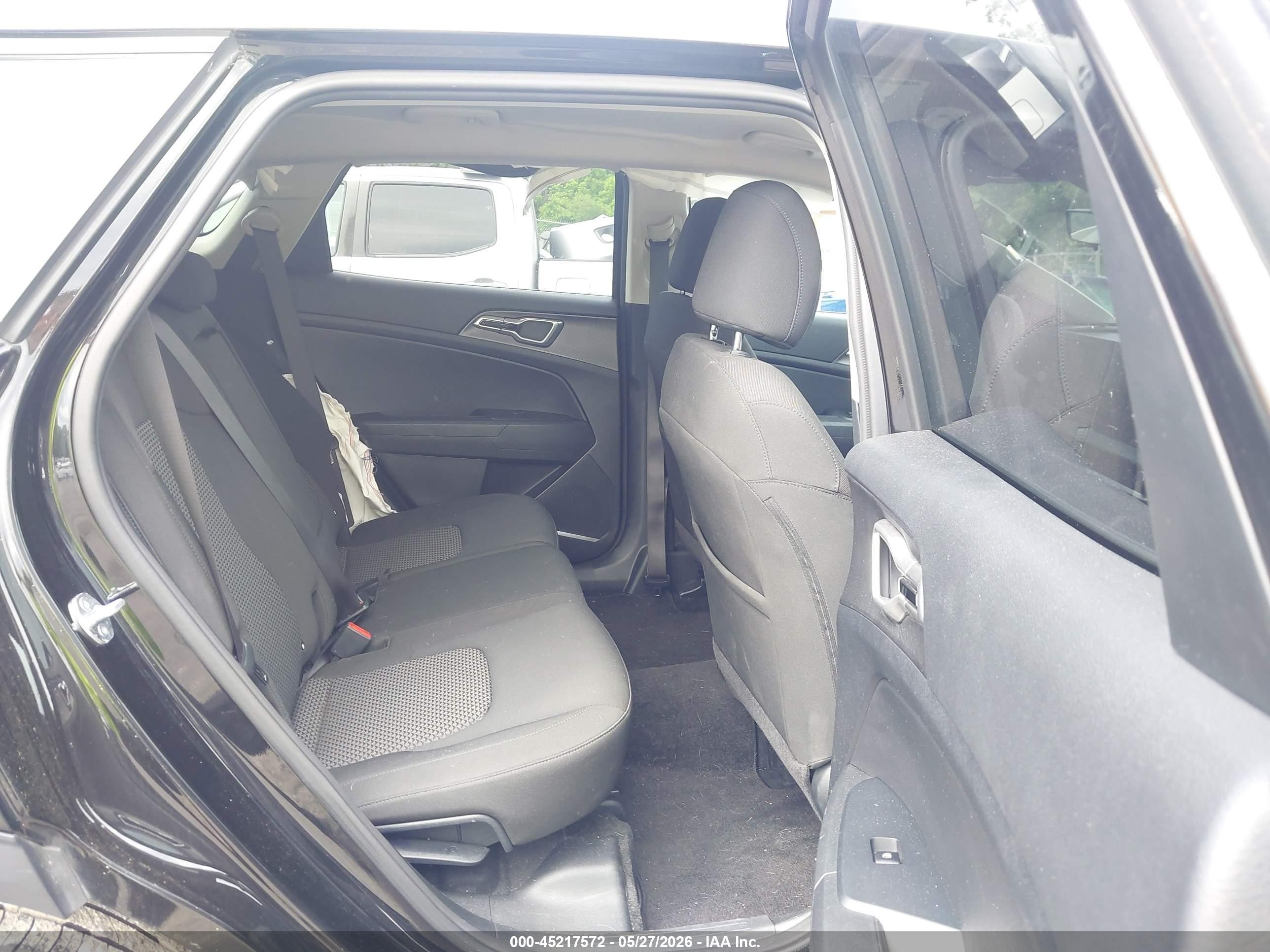 2024 Kia Sportage Lx Black vin: KNDPU3DF7R7261780