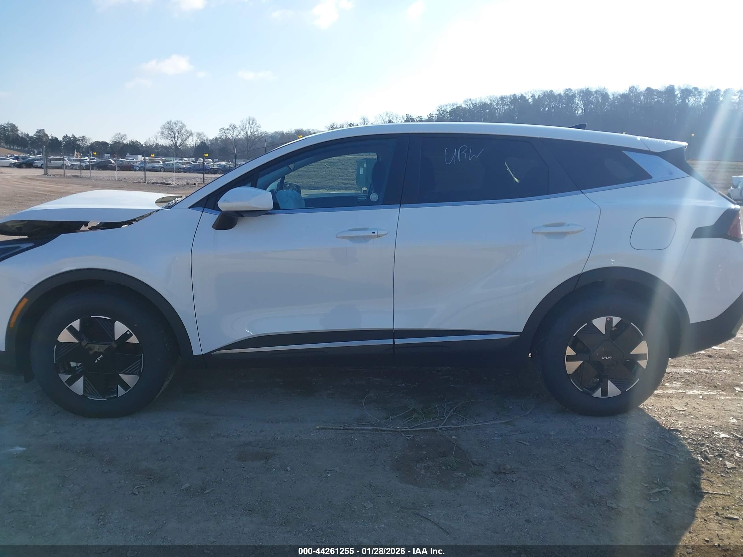 2026 Kia Sportage Hybrid Lx White vin: KNDPU3DG9T7303687