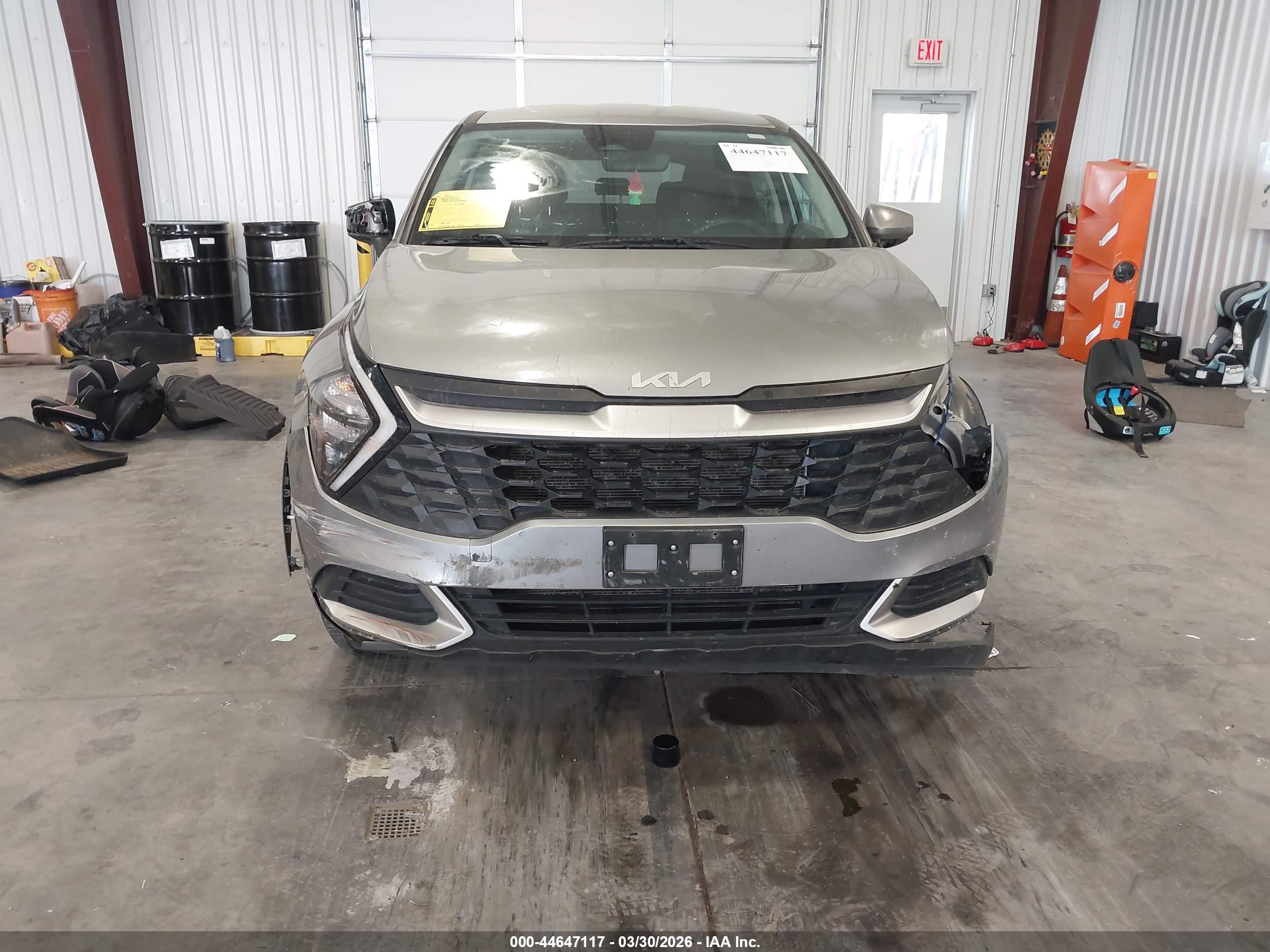 2023 Kia Sportage Lx Silver vin: KNDPUCAF8P7136207