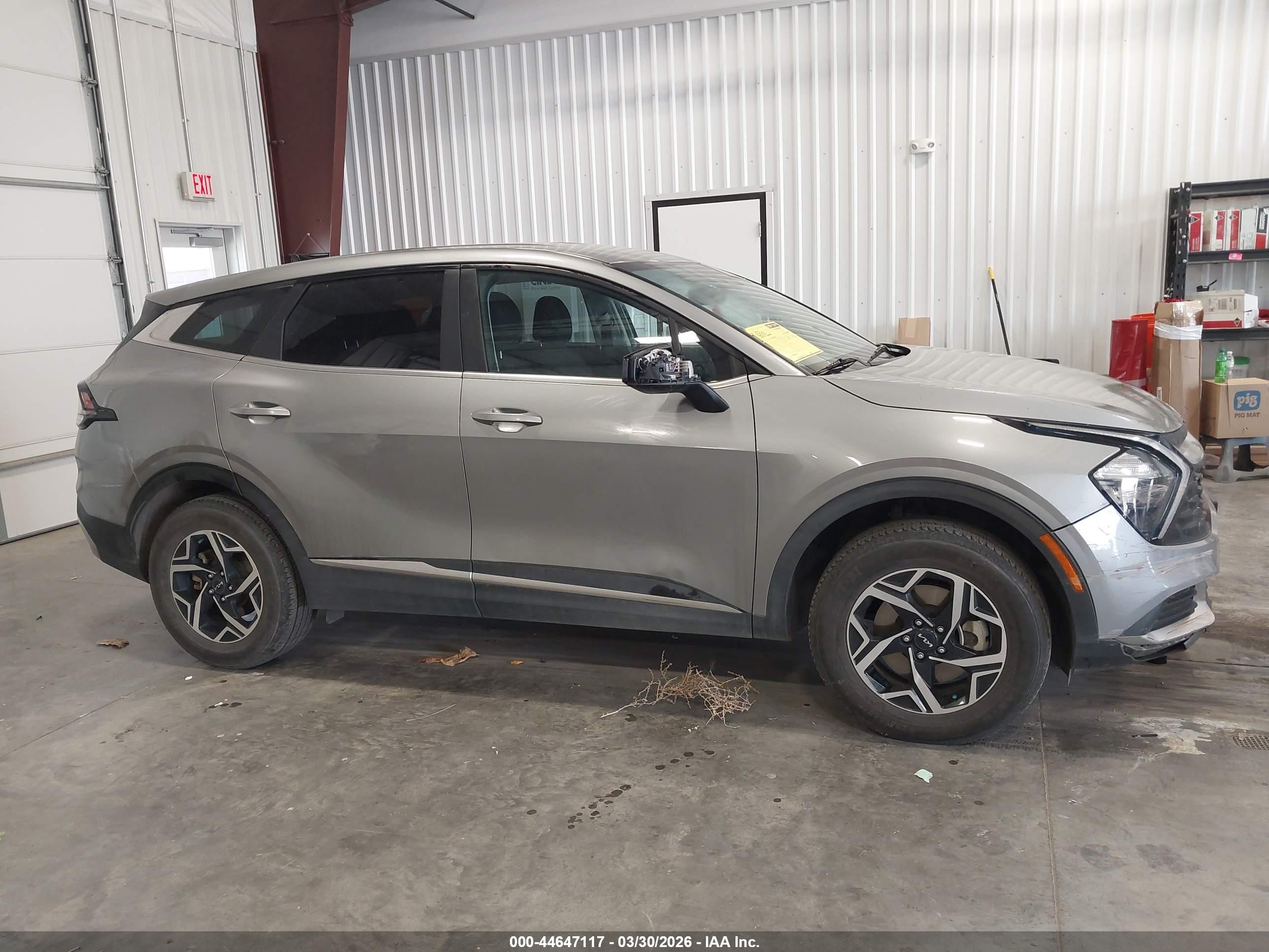 2023 Kia Sportage Lx Silver vin: KNDPUCAF8P7136207
