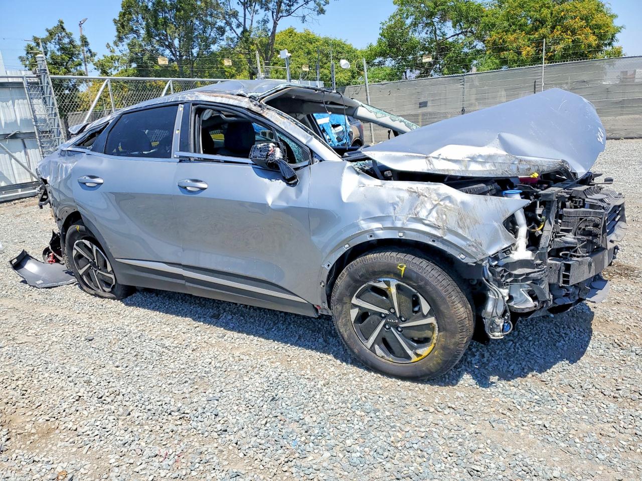 2023 Kia Sportage Lx Gray vin: KNDPUCAG6P7059376