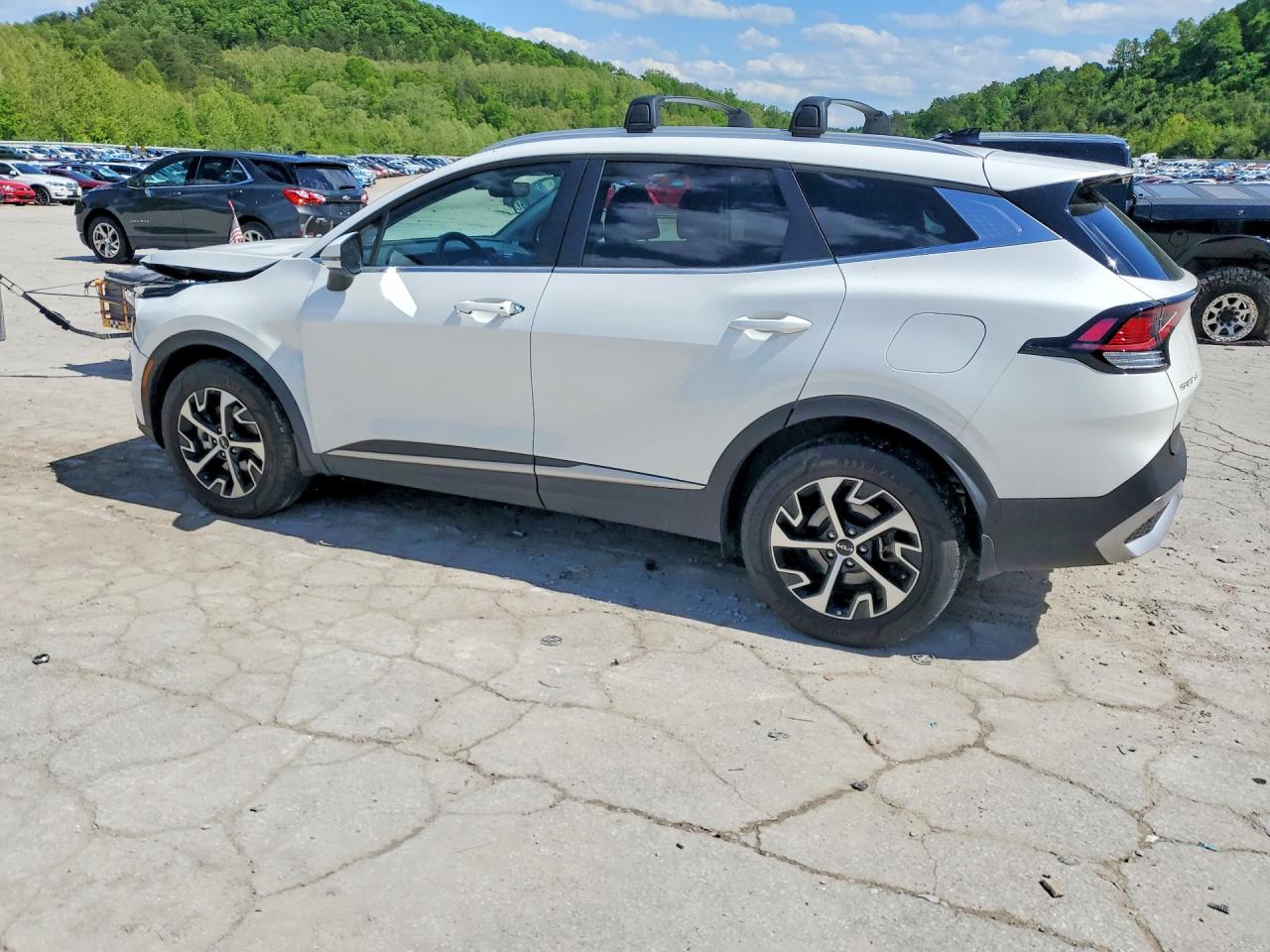 2023 Kia Sportage Ex White vin: KNDPVCAG1P7113454