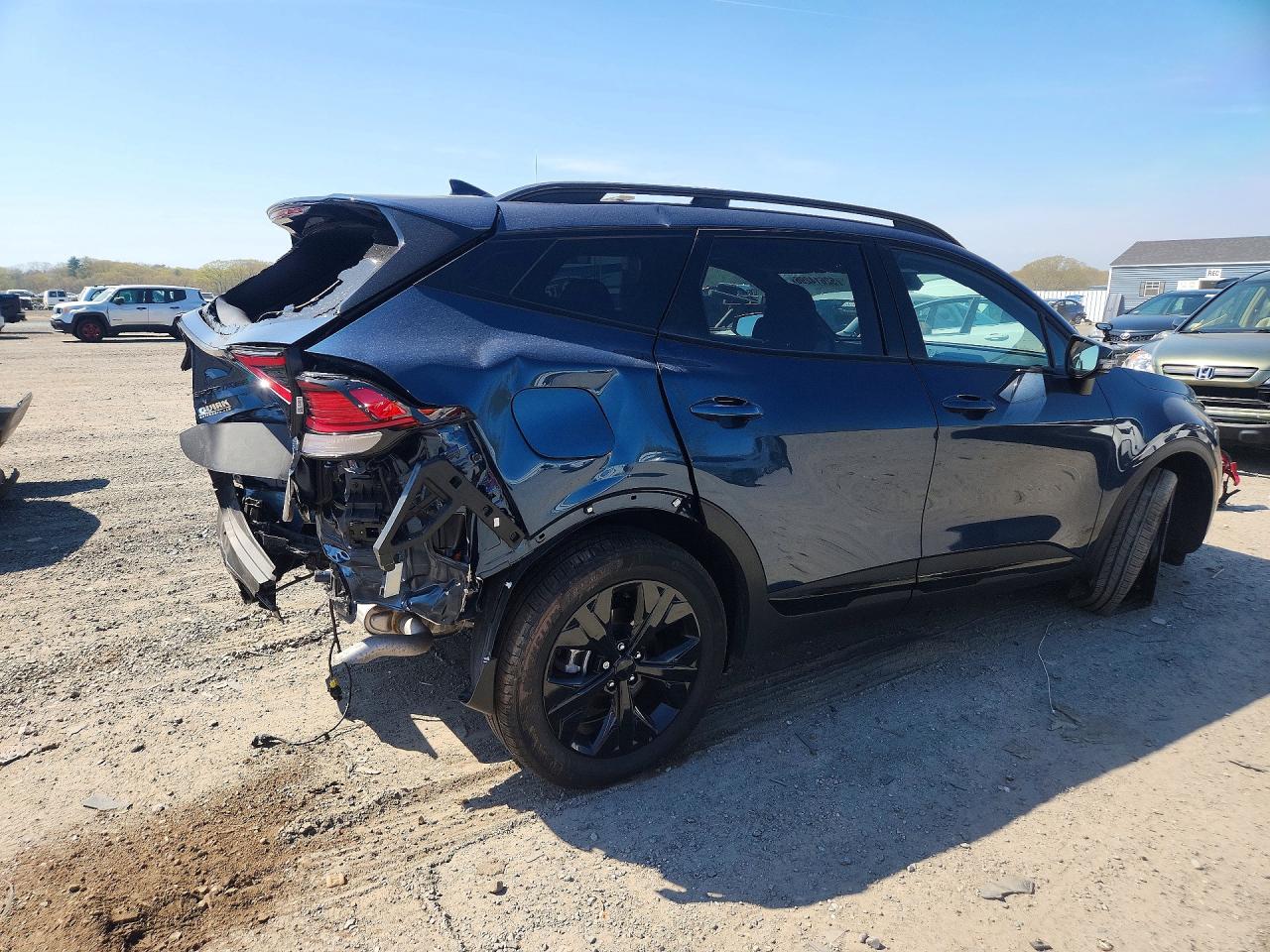 2025 Kia Sportage X Line Blue vin: KNDPYDDH4S7245537