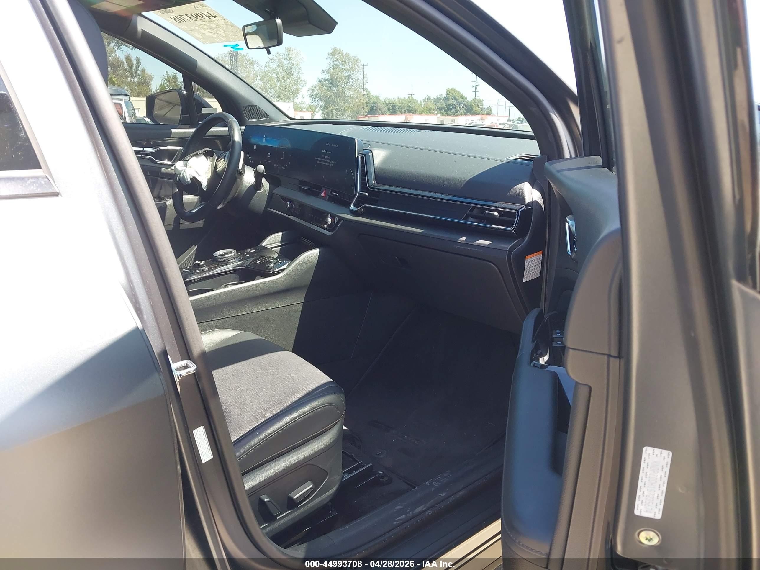 2025 Kia Sportage Plug-in Hybrid X-line Prestige Gray vin: KNDPZDDH1S7235674