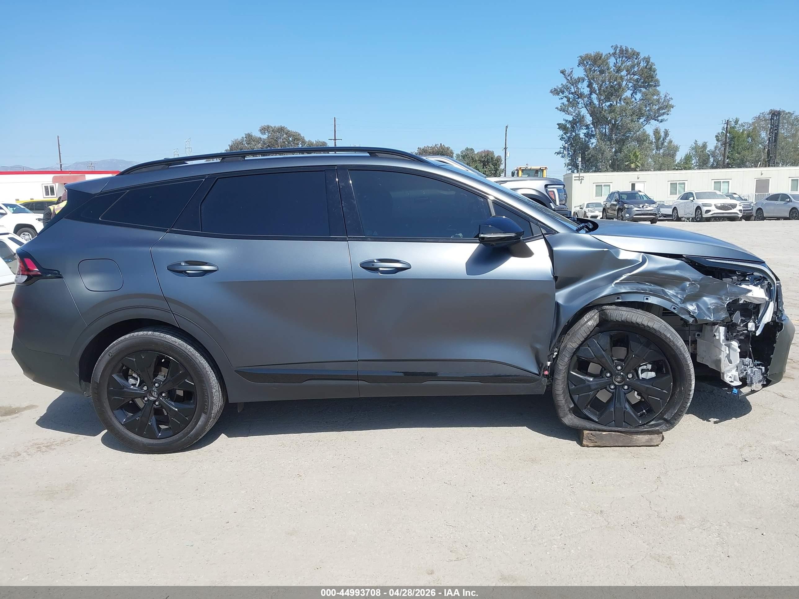 2025 Kia Sportage Plug-in Hybrid X-line Prestige Gray vin: KNDPZDDH1S7235674