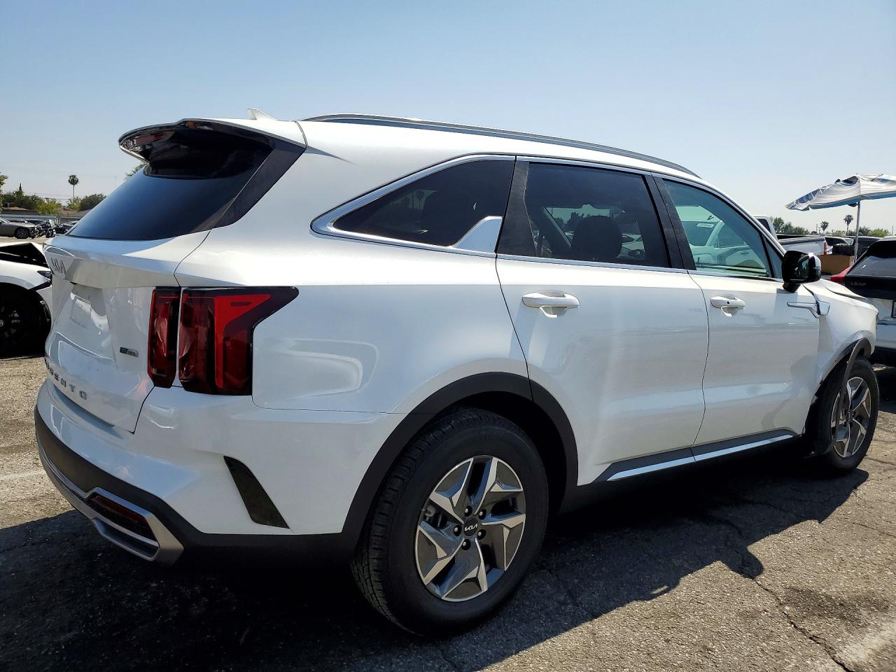 2022 Kia Sorento S White vin: KNDRG4LG8N5110226