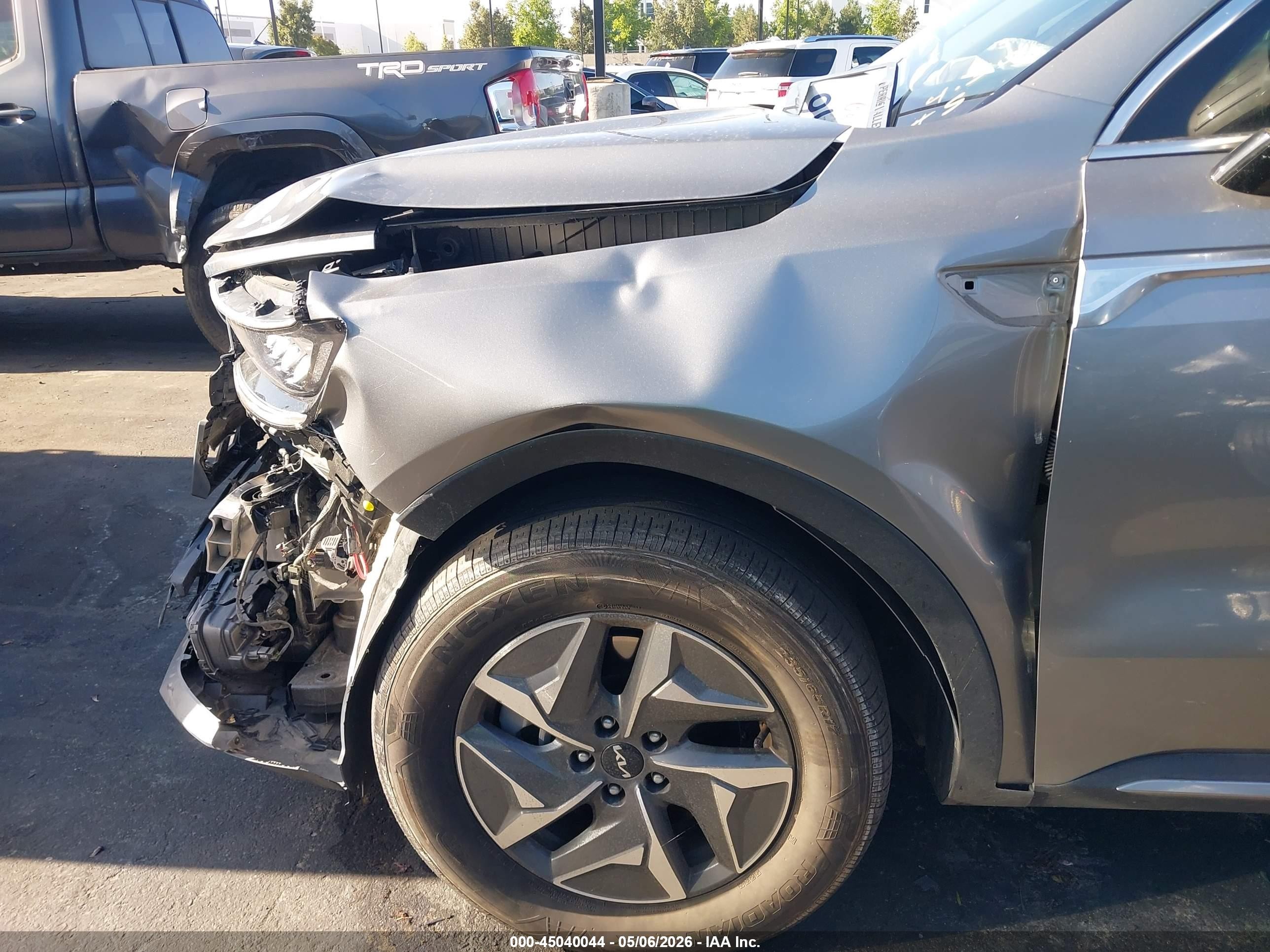 2024 Kia Sorento Hybrid Ex Silver vin: KNDRH4LG6R5259754