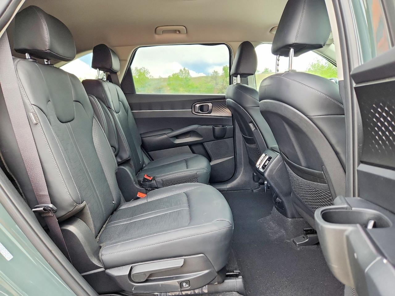 2025 Kia Sorento Ex Green vin: KNDRHDJG8S5318277