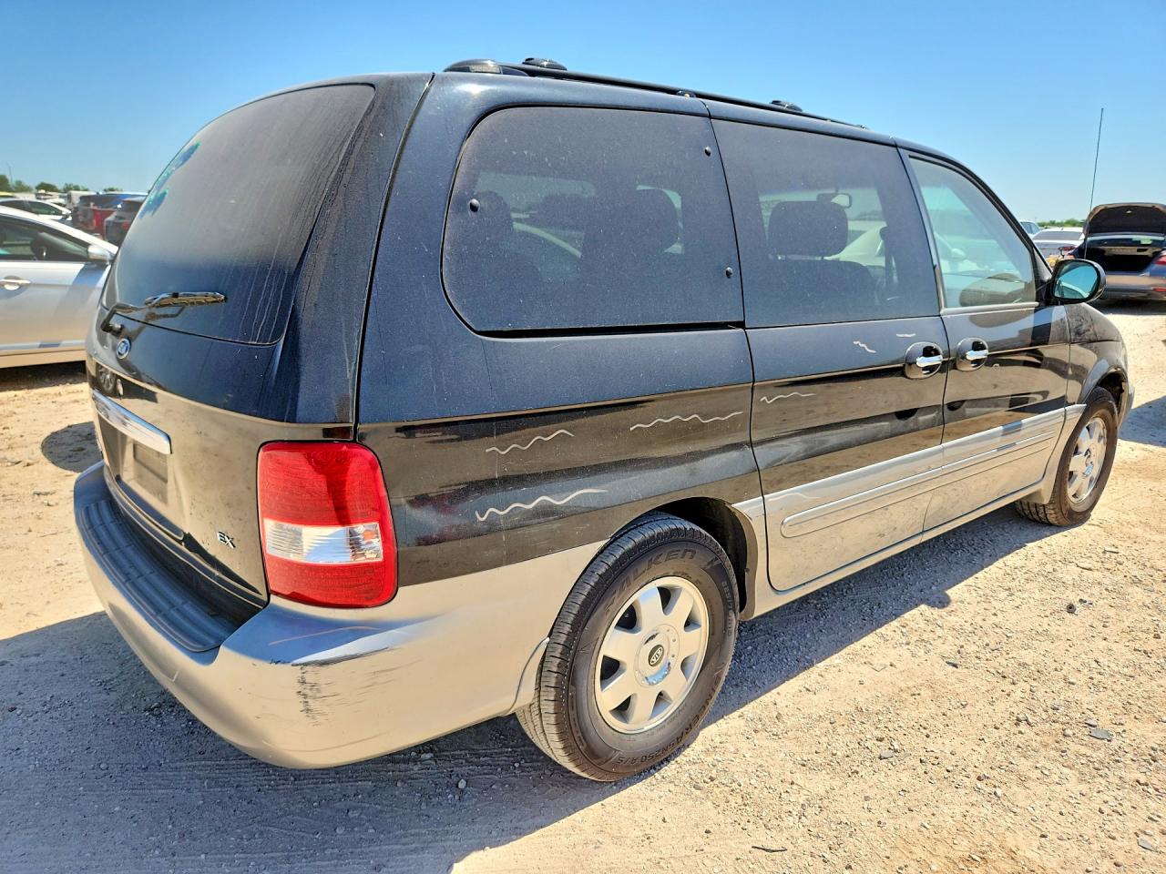 2003 Kia Sedona Lx Black vin: KNDUP131136444609