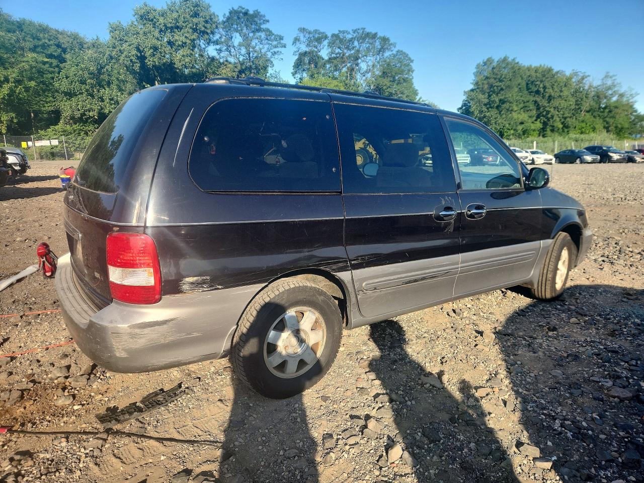 2003 Kia Sedona Lx Black vin: KNDUP131436345749