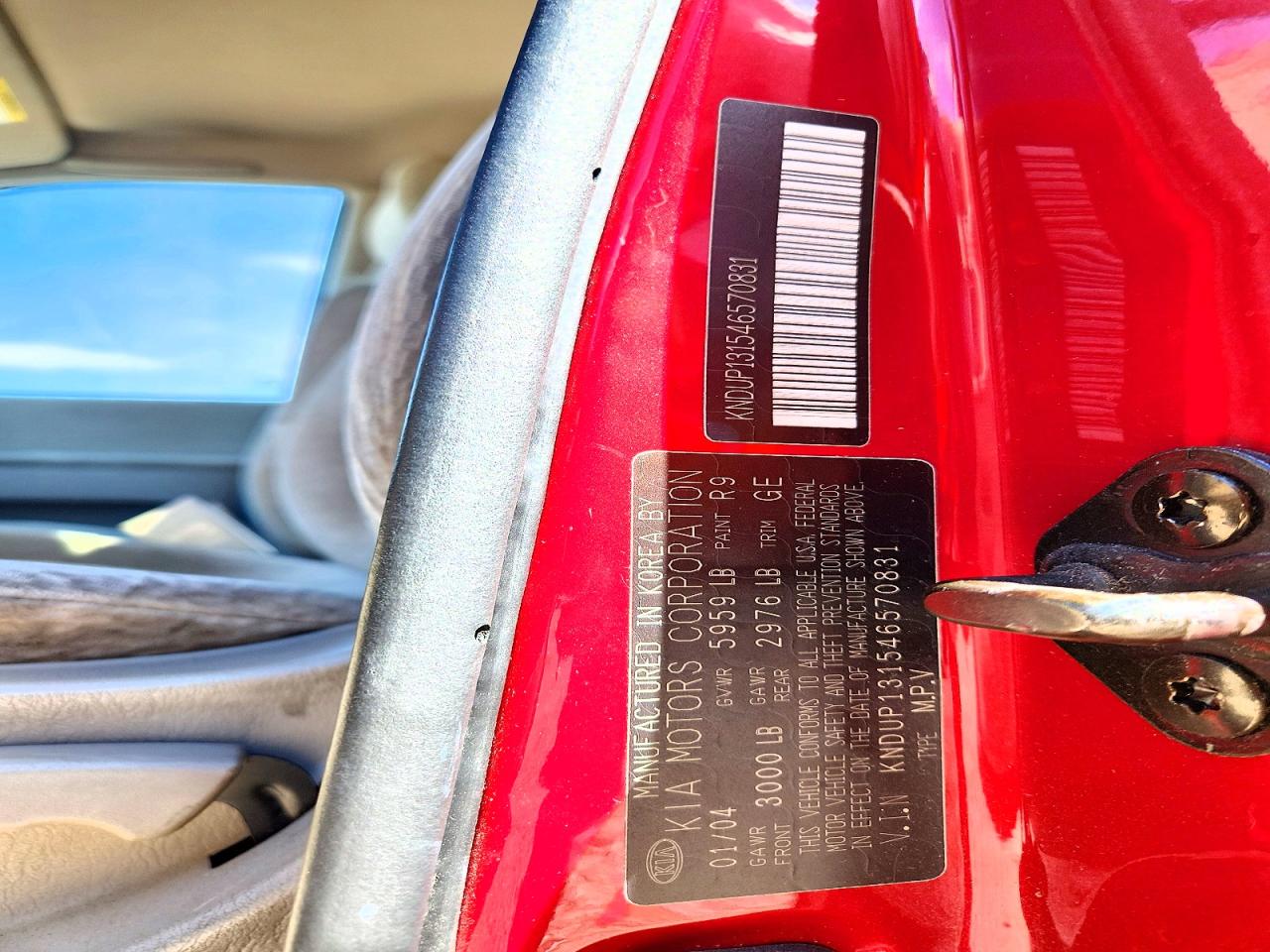 2004 Kia Sedona Lx Red vin: KNDUP131546570831