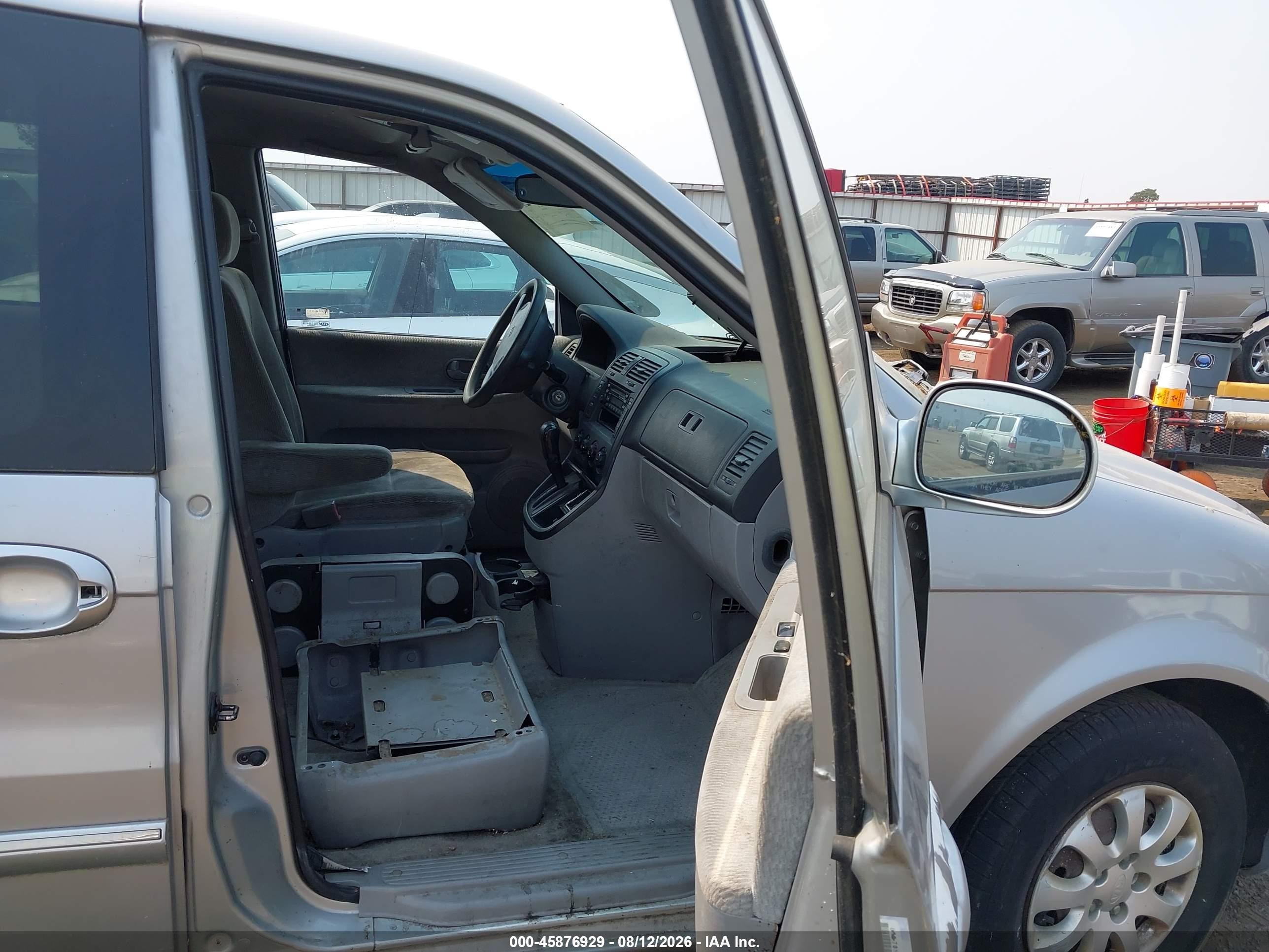2004 Kia Sedona Ex/lx Silver vin: KNDUP131646505194