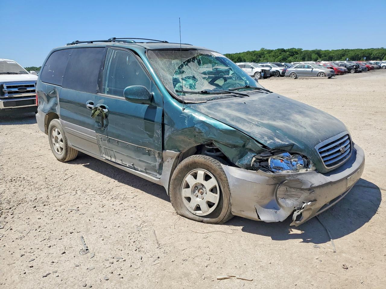 2003 Kia Sedona Lx Зеленый vin: KNDUP131836467479
