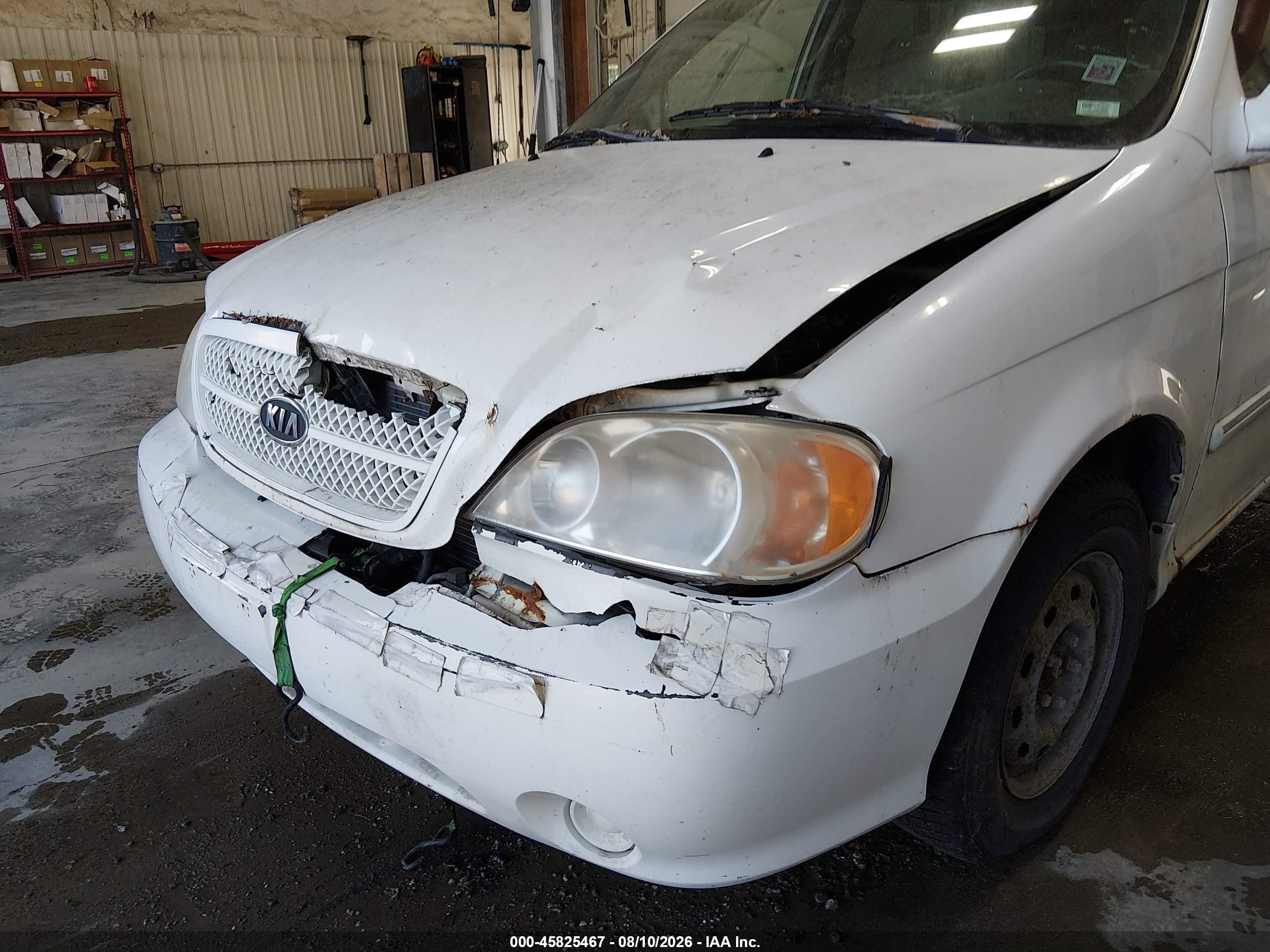 2005 Kia Sedona Ex/lx Белый vin: KNDUP132156729676