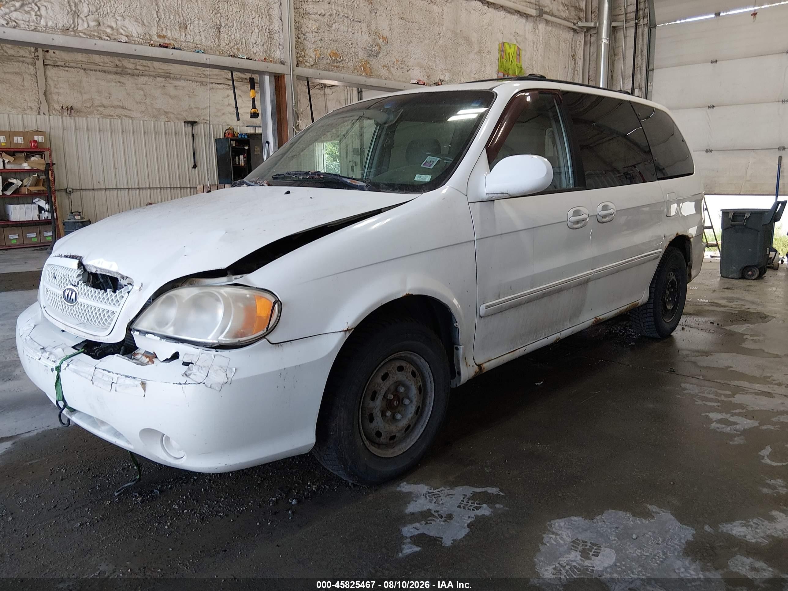 2005 Kia Sedona Ex/lx Белый vin: KNDUP132156729676