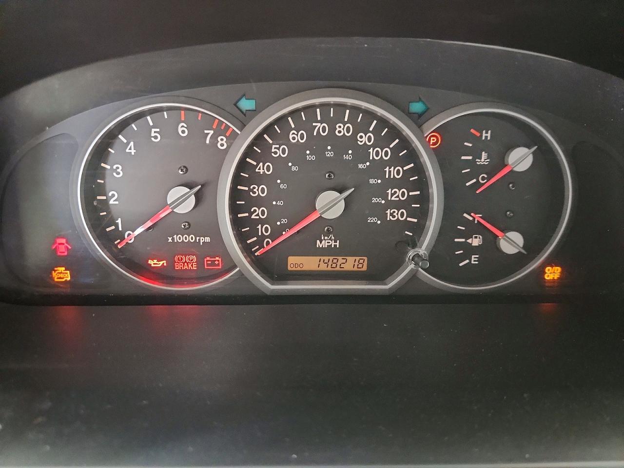 2005 Kia Sedona Lx Белый vin: KNDUP132356746091
