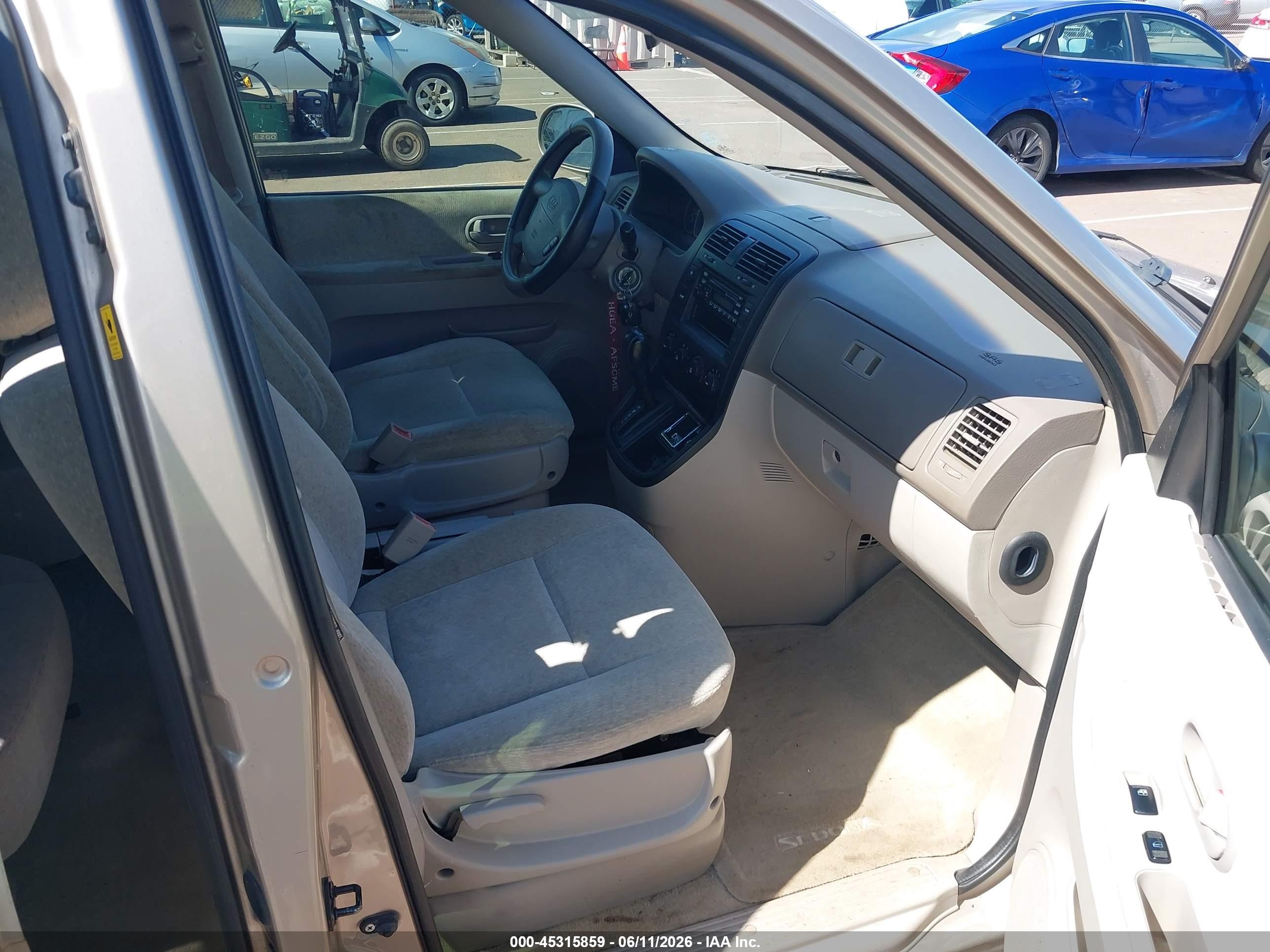 2005 Kia Sedona Ex/lx Brown vin: KNDUP132456721281