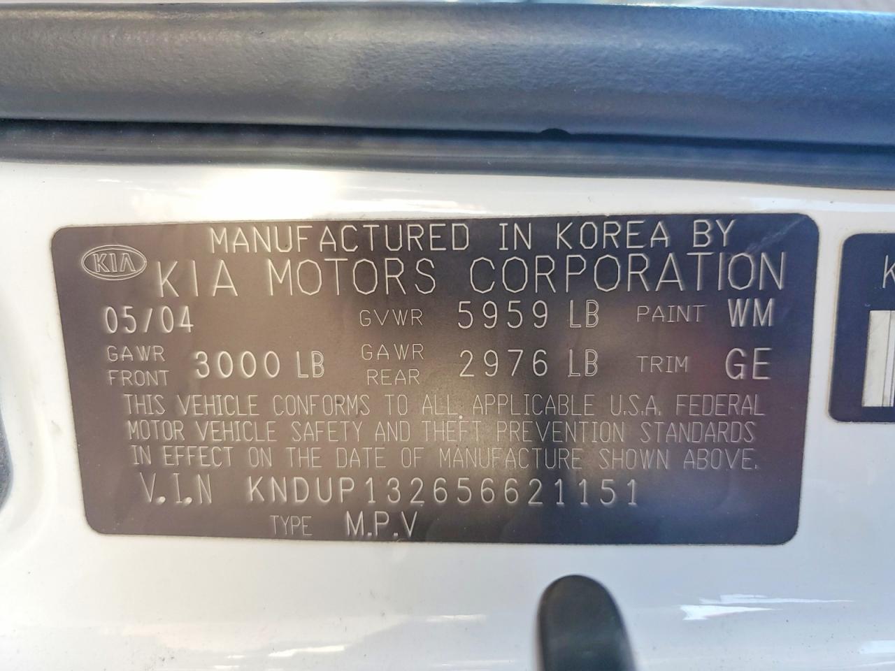 2005 Kia Sedona Lx White vin: KNDUP132656621151