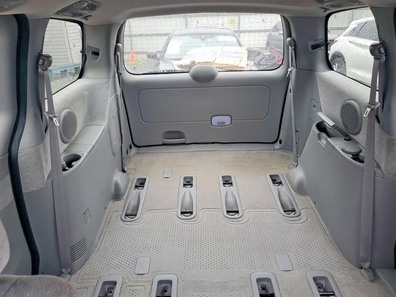 2005 Kia Sedona Lx Белый vin: KNDUP132756679088