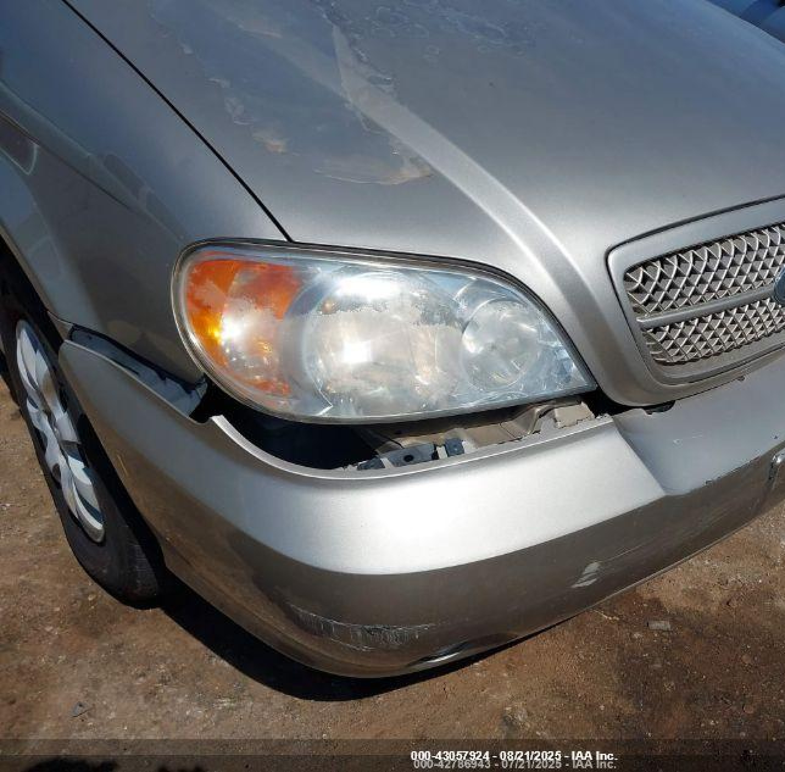 2005 Kia Sedona Ex/lx Beige vin: KNDUP132756707892