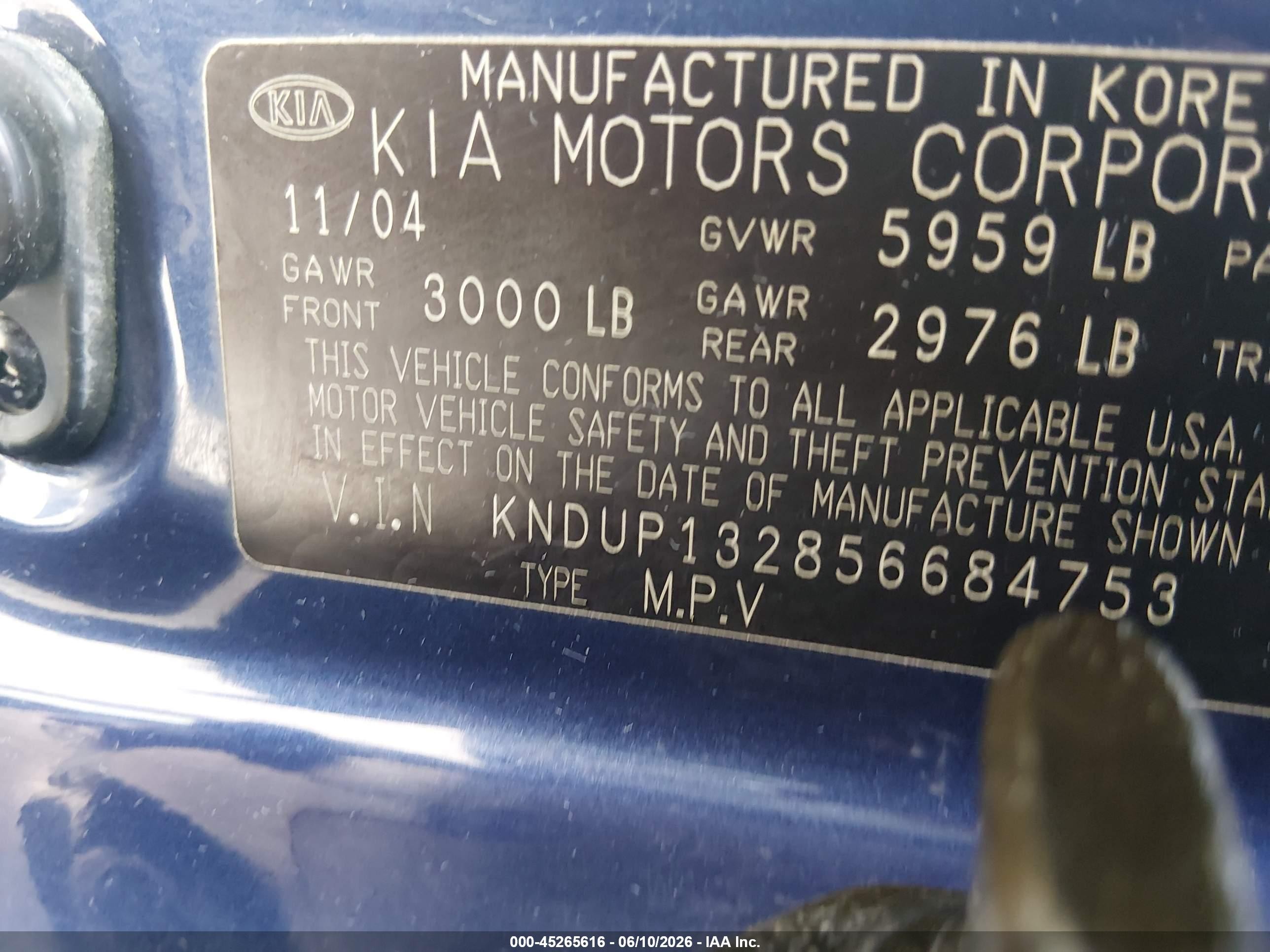 2005 Kia Sedona Ex/lx Blue vin: KNDUP132856684753