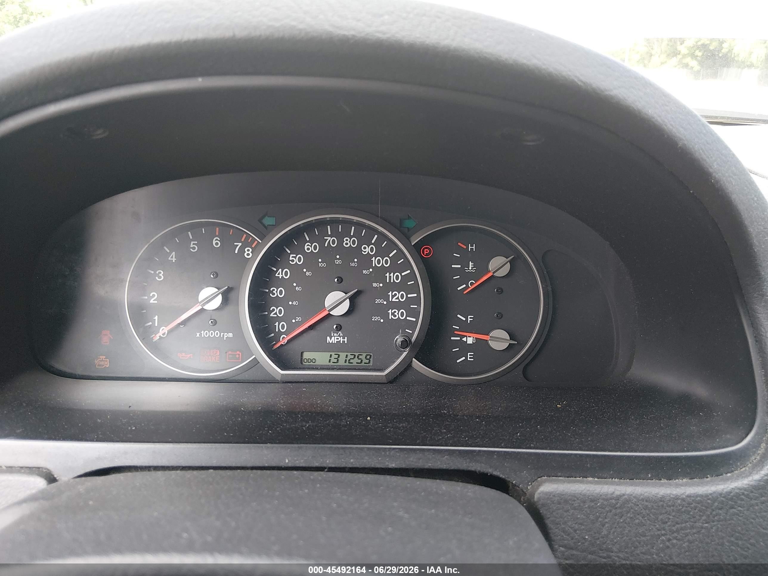 2005 Kia Sedona Ex/lx Silver vin: KNDUP132856726953