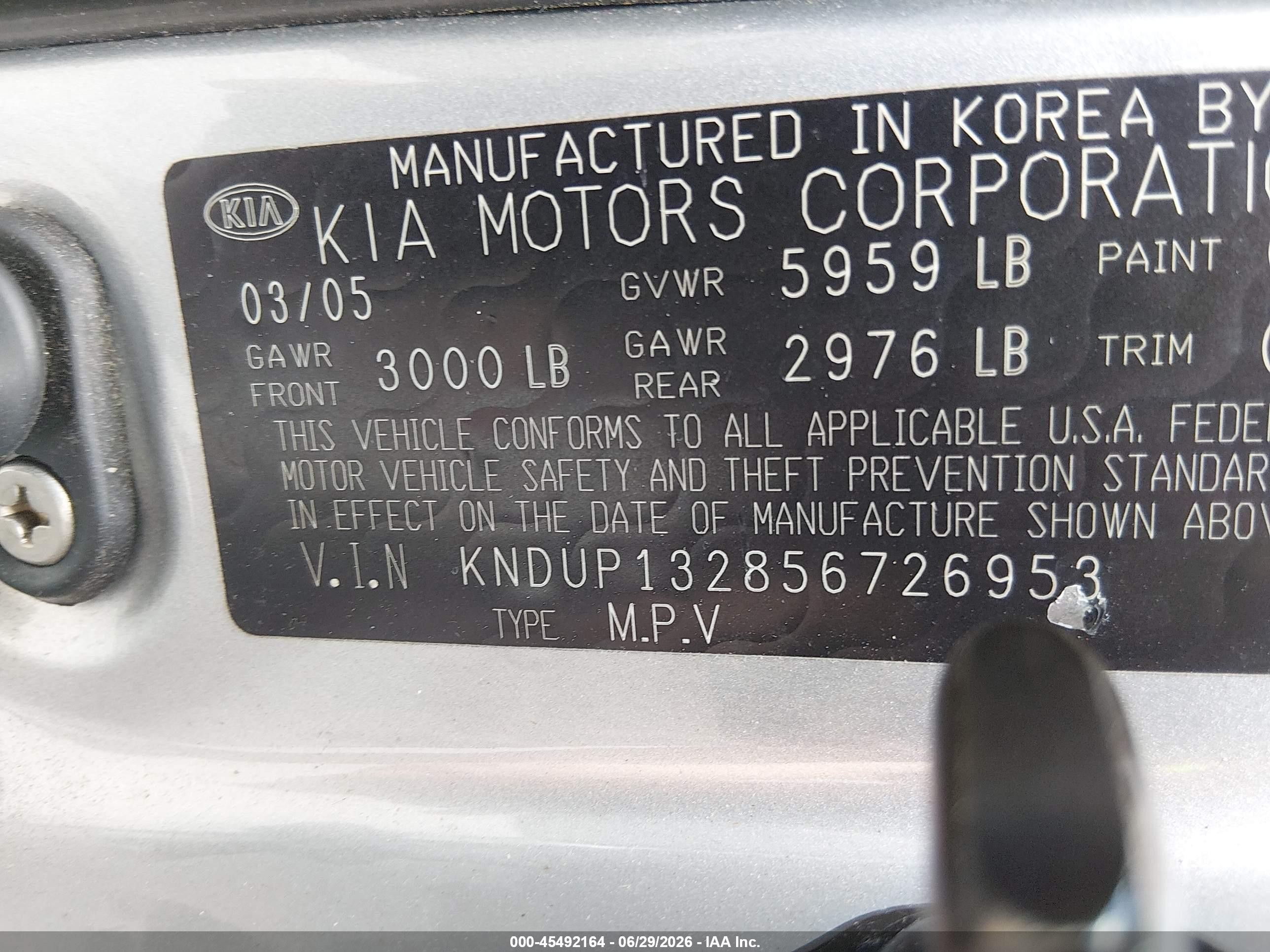 2005 Kia Sedona Ex/lx Silver vin: KNDUP132856726953
