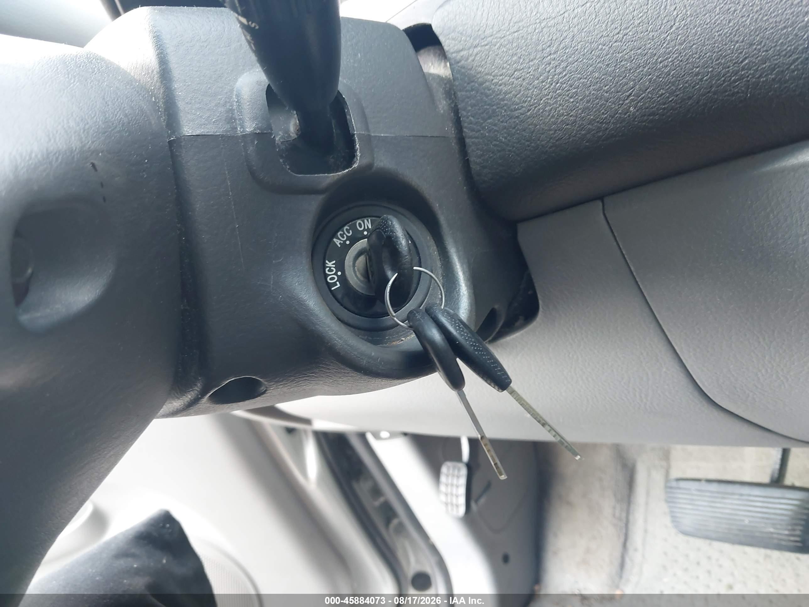 2005 Kia Sedona Ex/lx Silver vin: KNDUP132856726953
