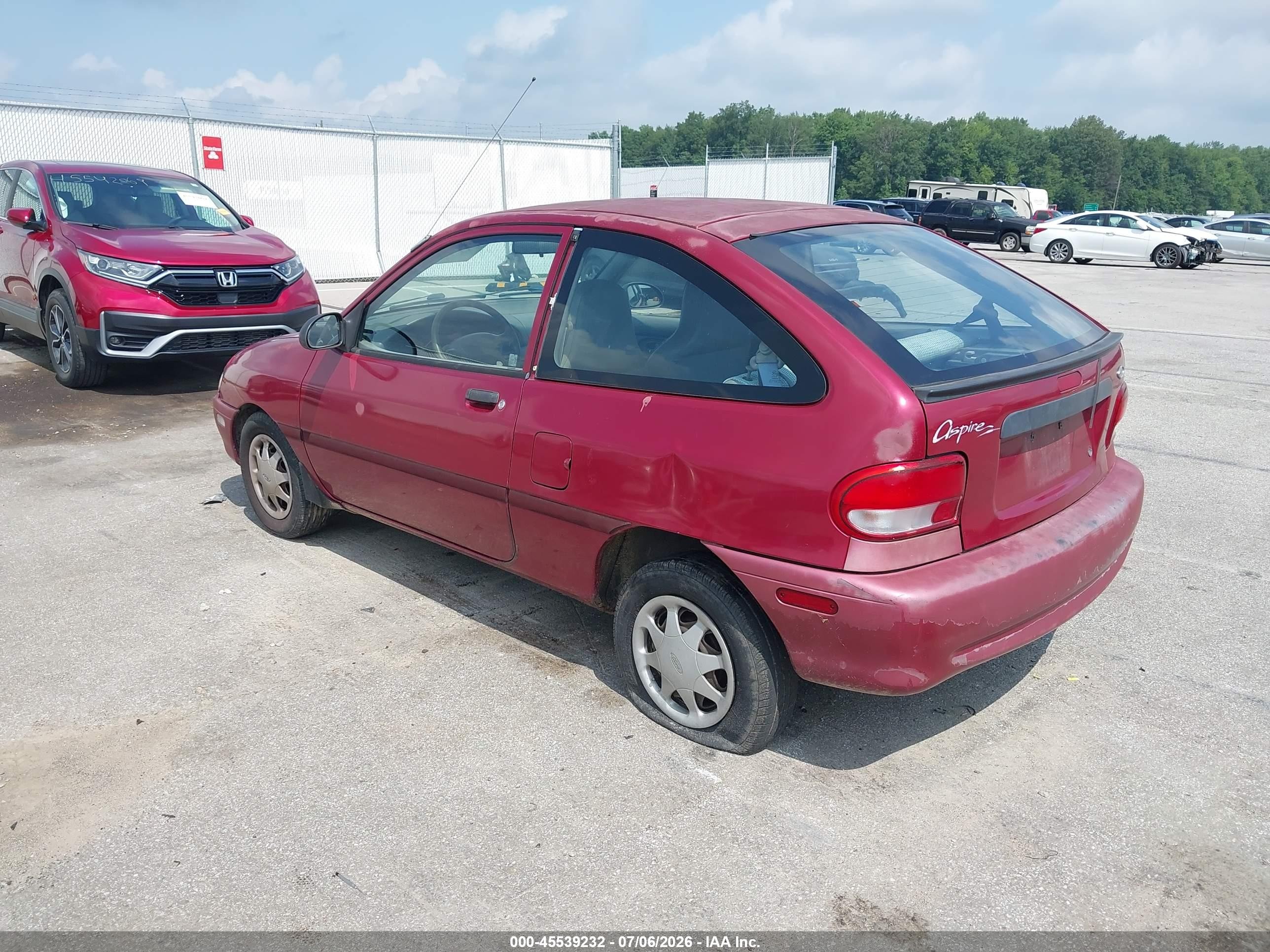 1997 Ford Aspire   Красный vin: KNJLT05H0V6207458