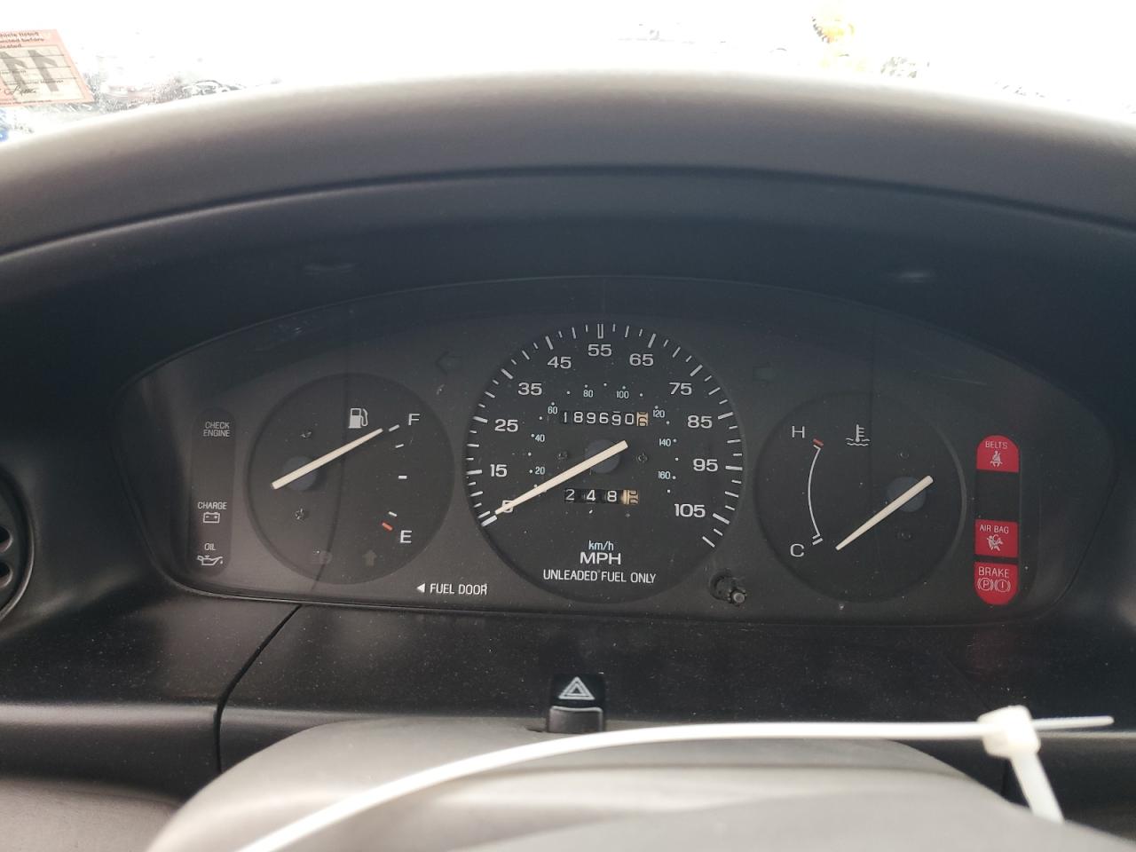 1994 Ford Aspire  Red vin: KNJLT05HXR6137229