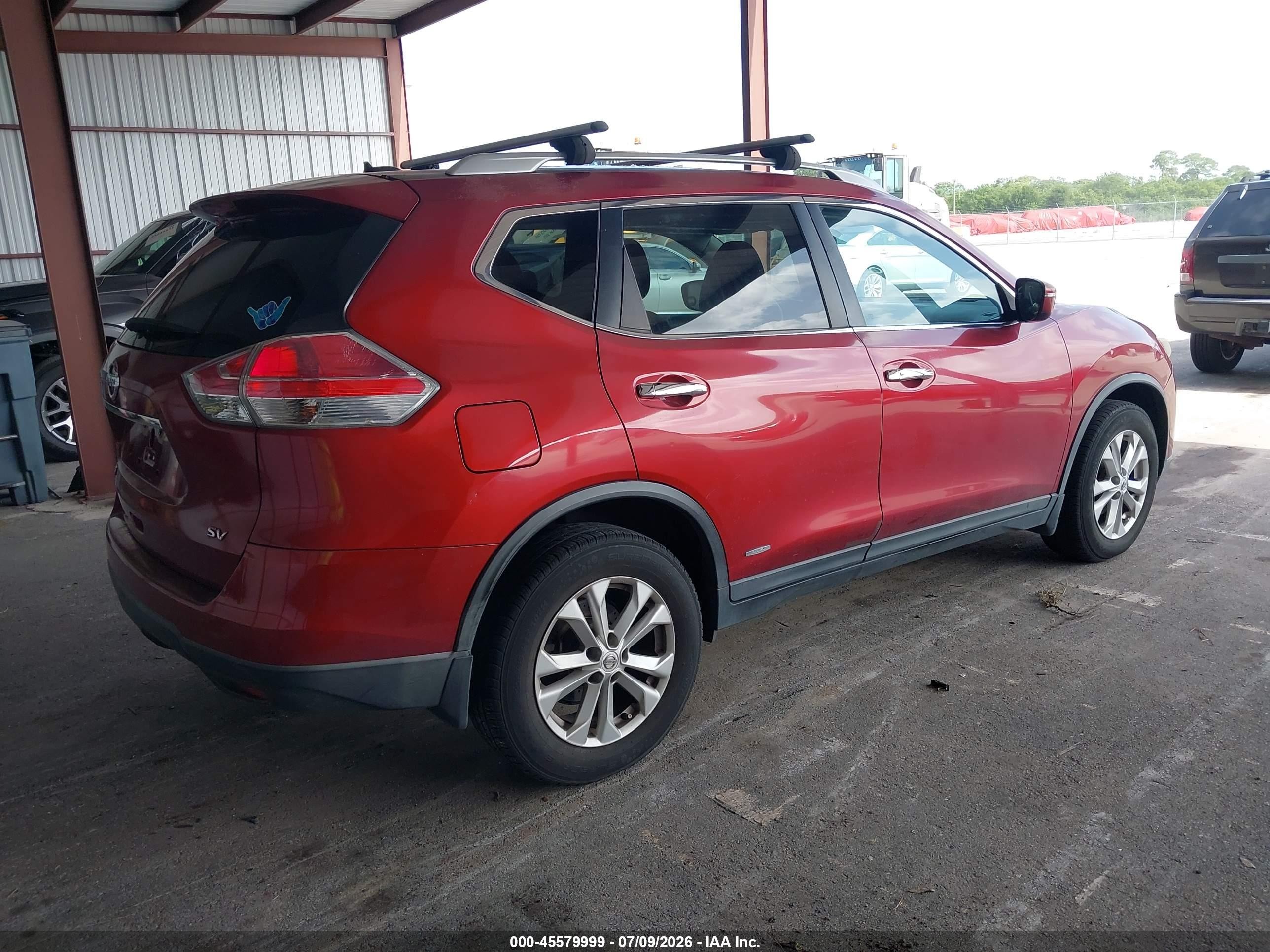 2015 Nissan Rogue Sv Красный vin: KNMAT2MT0FP501448