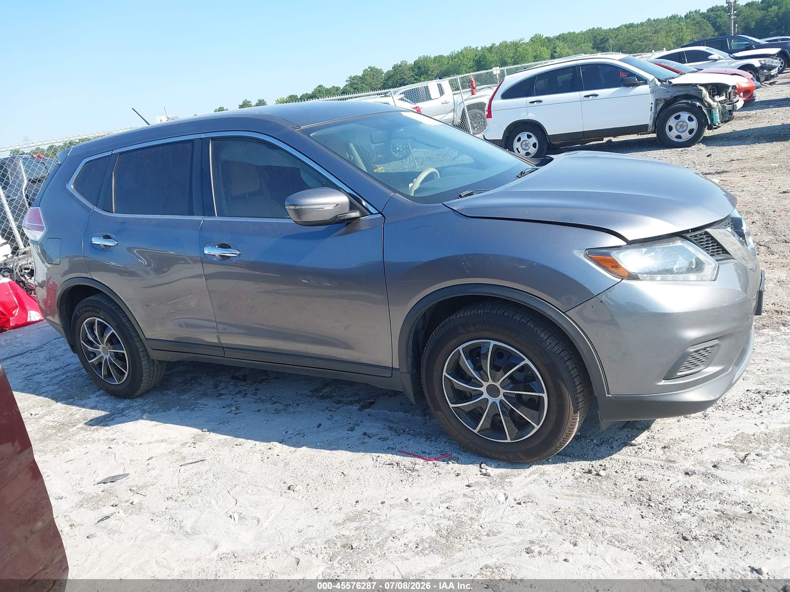 2015 Nissan Rogue S Gray vin: KNMAT2MT0FP505290