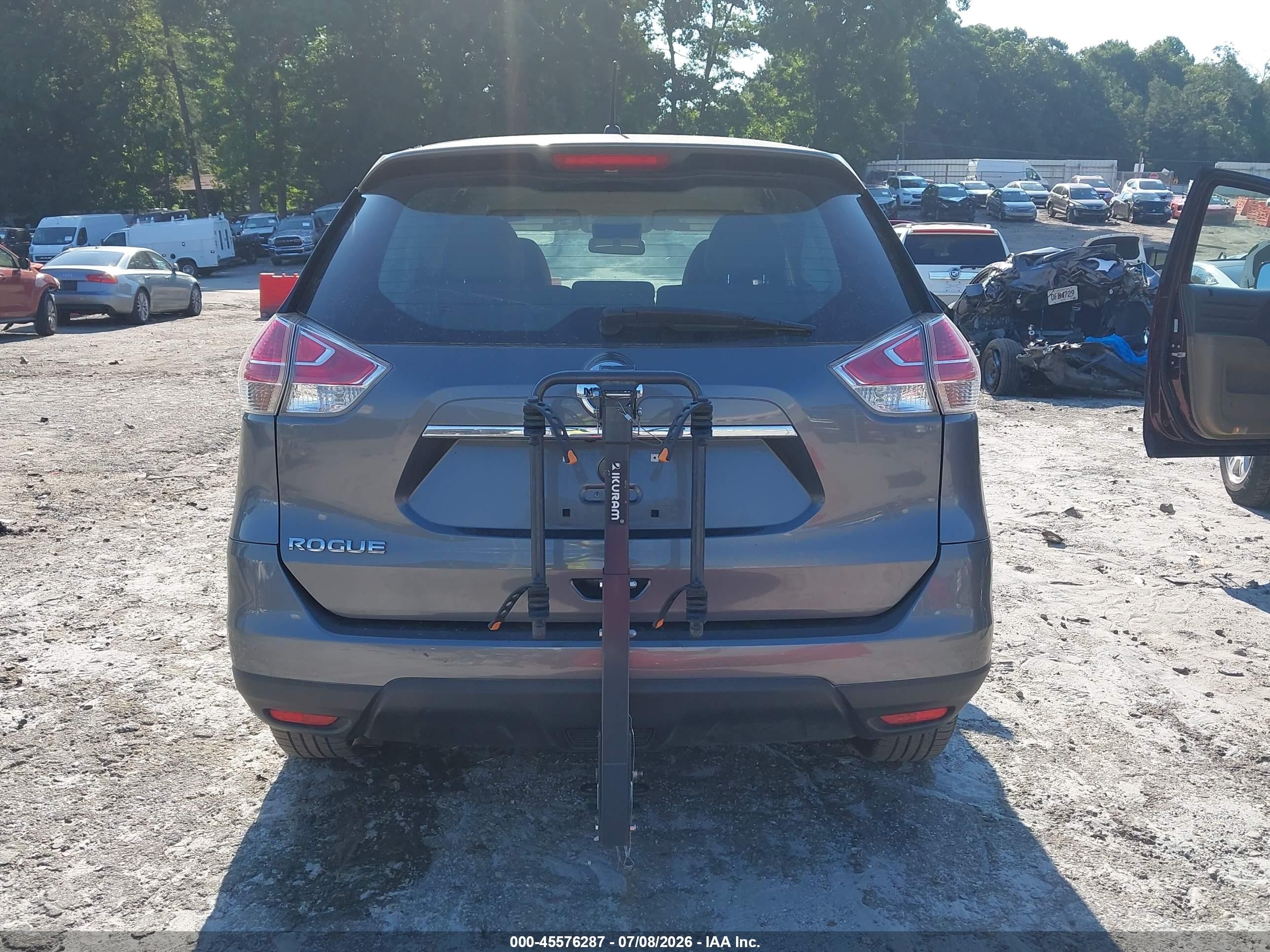 2015 Nissan Rogue S Gray vin: KNMAT2MT0FP505290