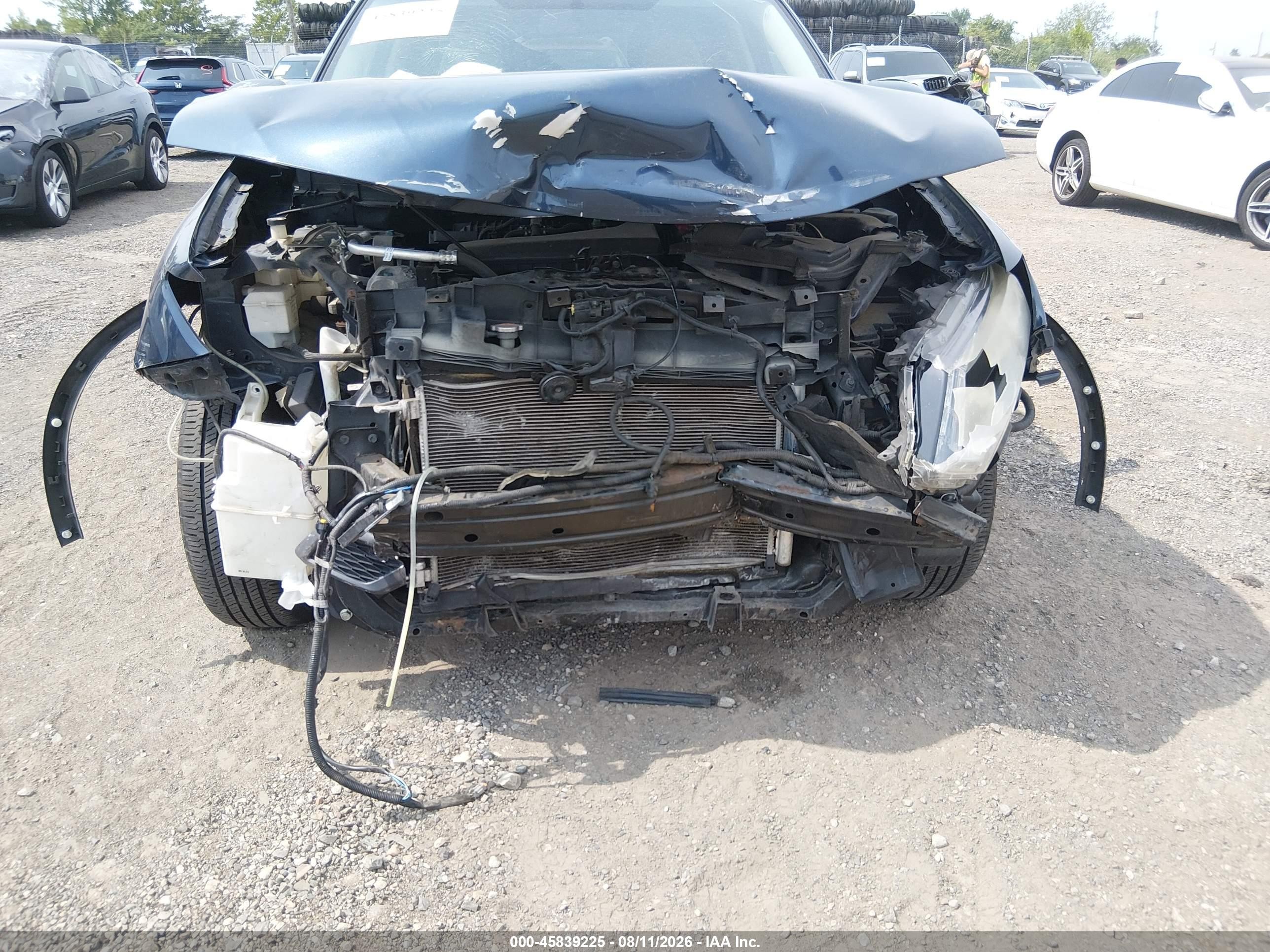 2015 Nissan Rogue Sv Blue vin: KNMAT2MT0FP533039