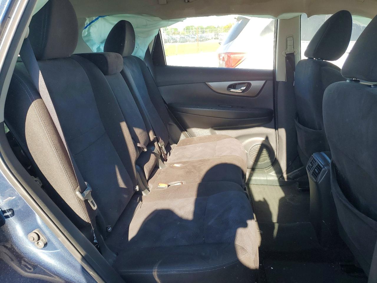 2015 Nissan Rogue S Синий vin: KNMAT2MT0FP550018