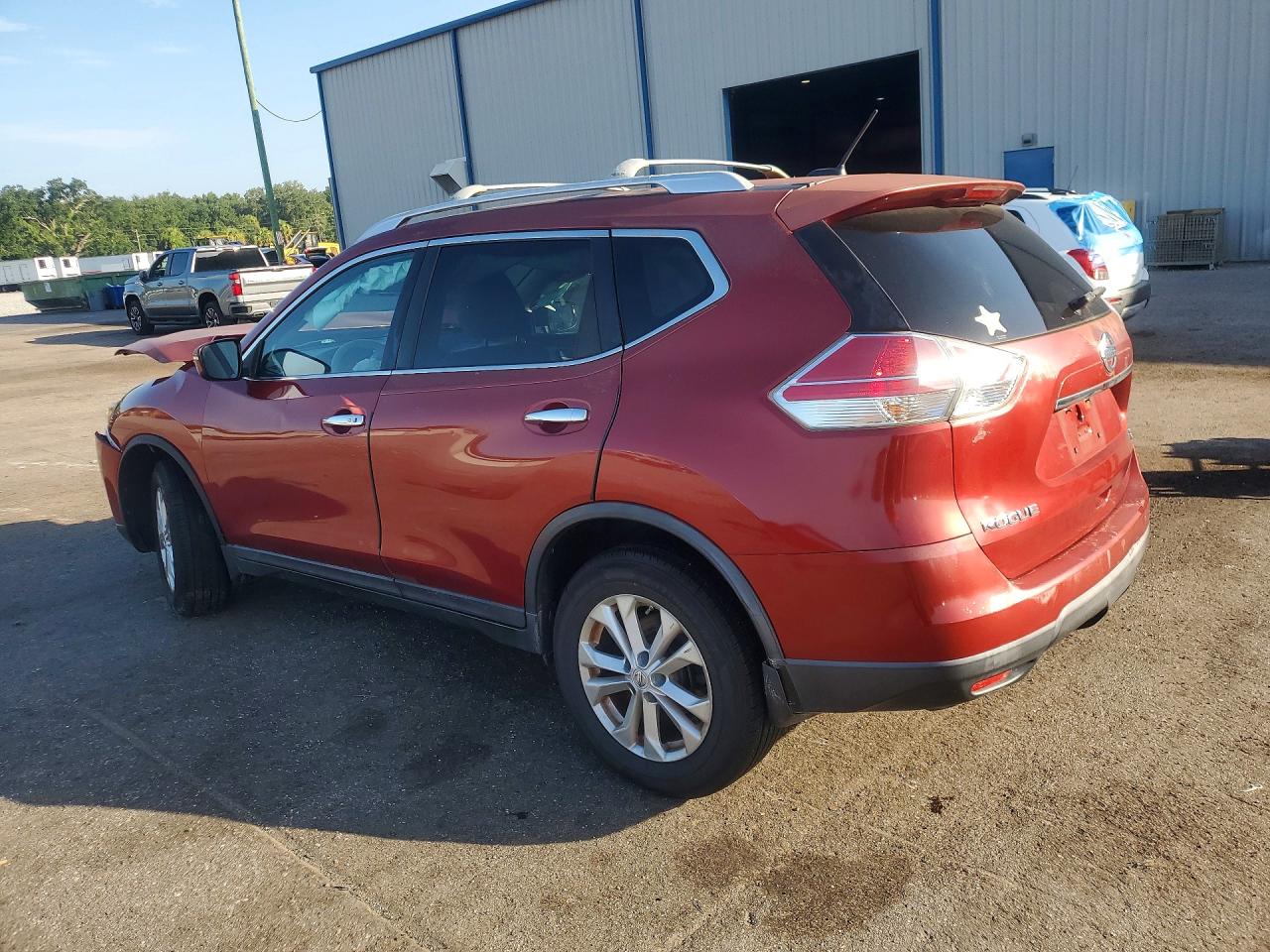 2015 Nissan Rogue Sv Красный vin: KNMAT2MT0FP555719