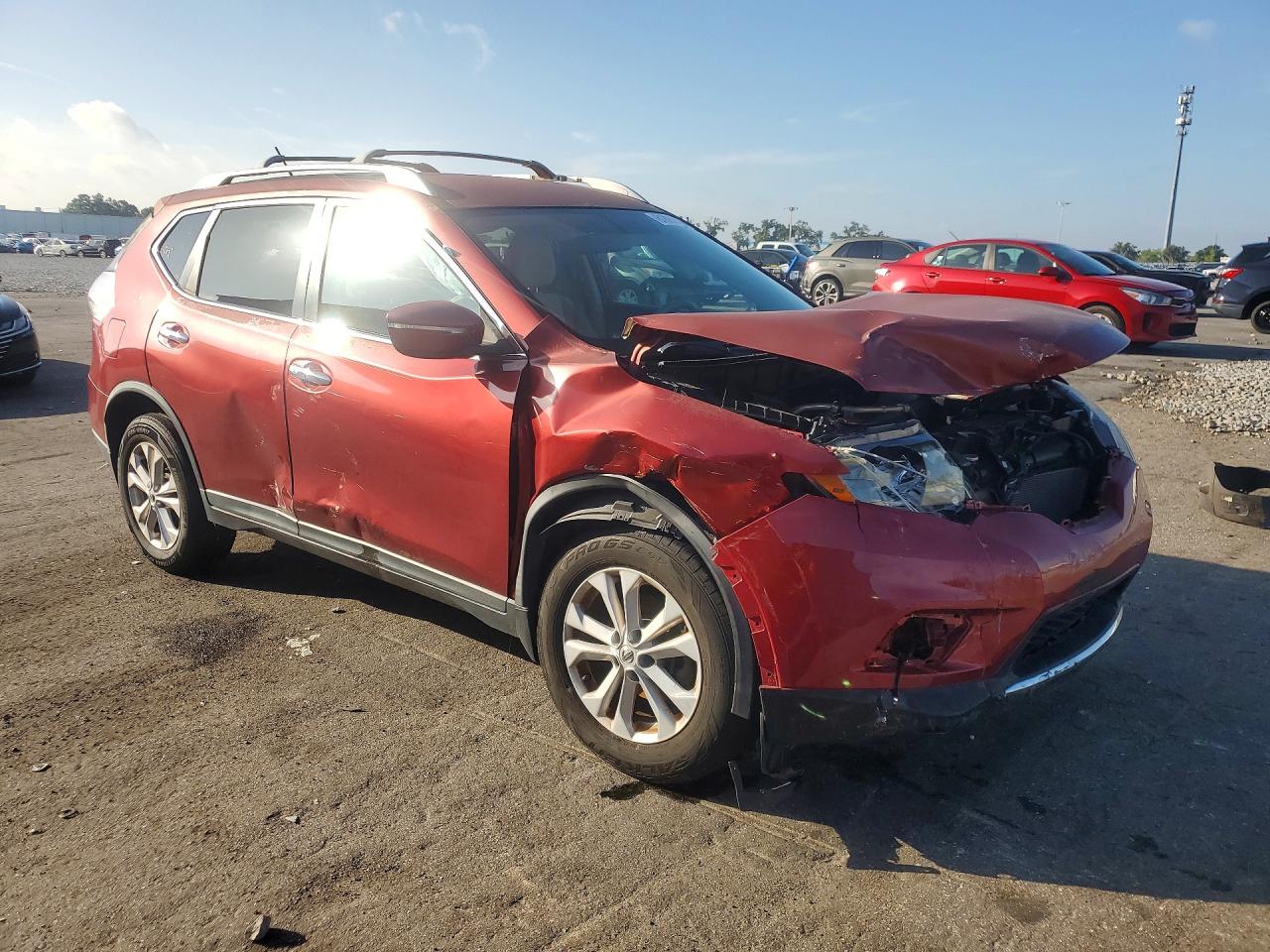 2015 Nissan Rogue Sv Красный vin: KNMAT2MT0FP555719