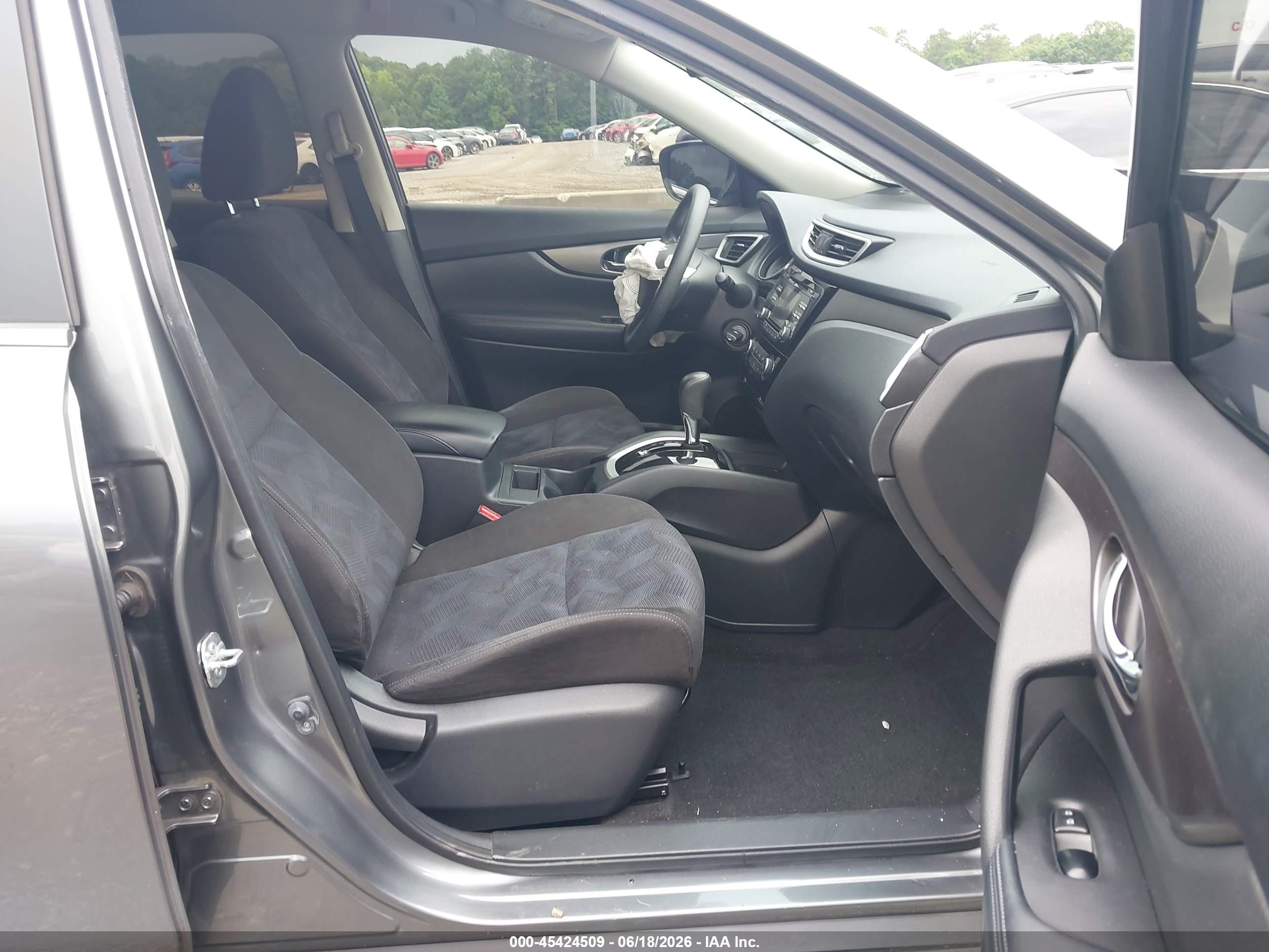 2015 Nissan Rogue S Gray vin: KNMAT2MT0FP558071
