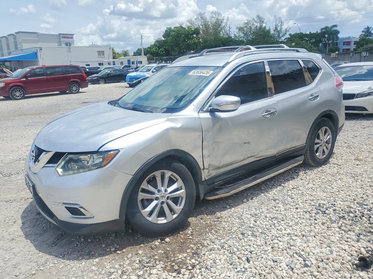 2015 Nissan Rogue Sv Silver vin: KNMAT2MT0FP575503