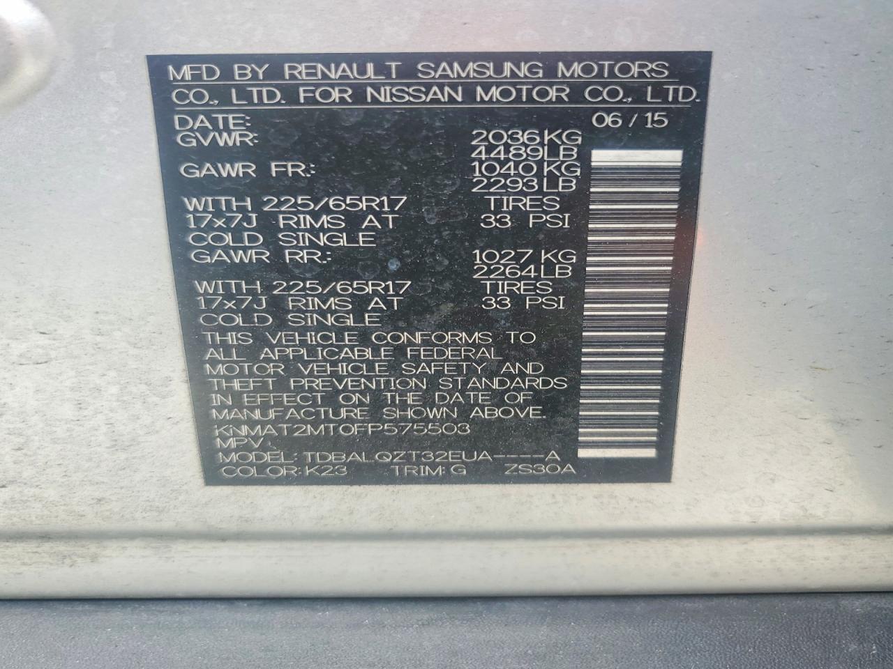 2015 Nissan Rogue Sv Silver vin: KNMAT2MT0FP575503