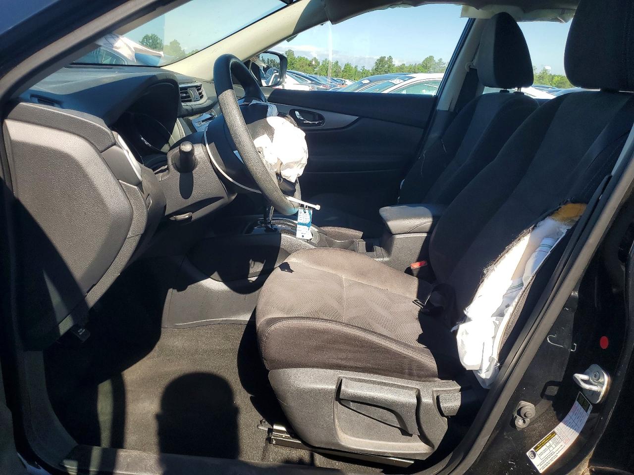 2016 Nissan Rogue S Черный vin: KNMAT2MT0GP621624