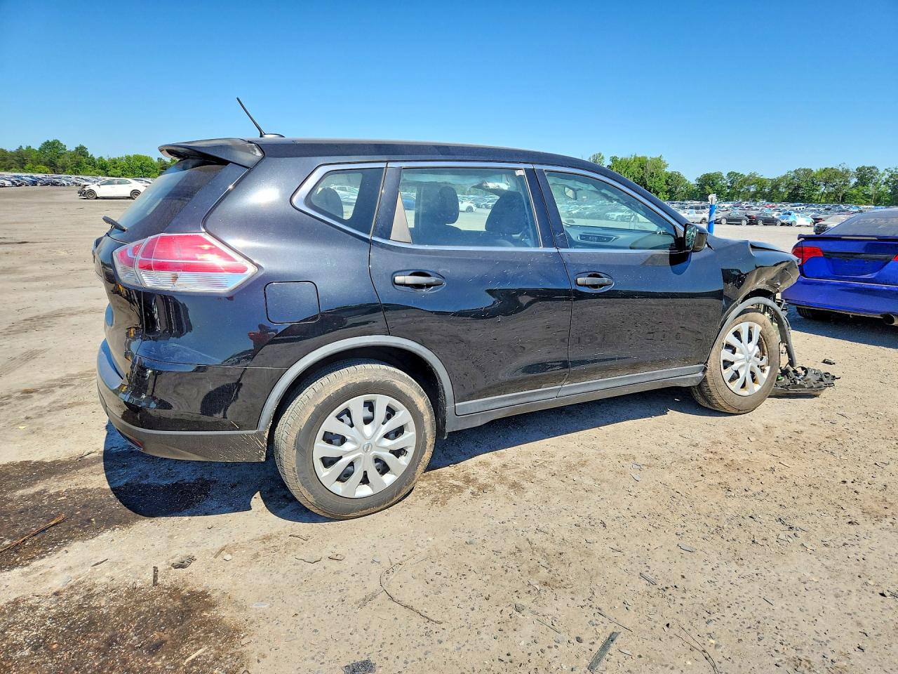2016 Nissan Rogue S Черный vin: KNMAT2MT0GP621624