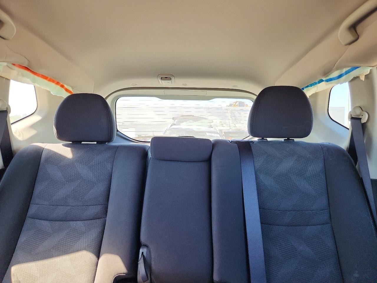2016 Nissan Rogue S Черный vin: KNMAT2MT0GP621624
