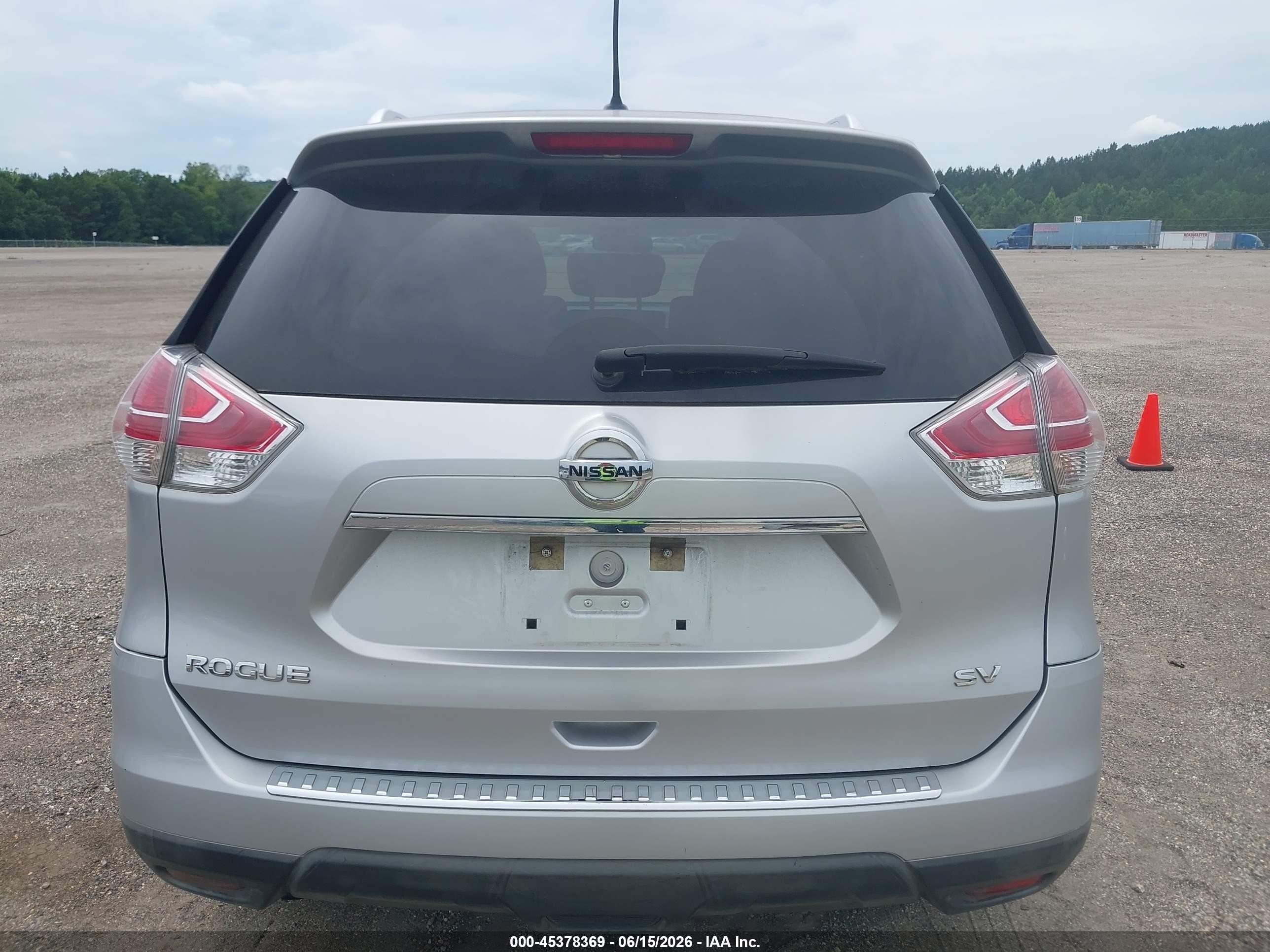 2016 Nissan Rogue Sv Серебряный vin: KNMAT2MT0GP684884