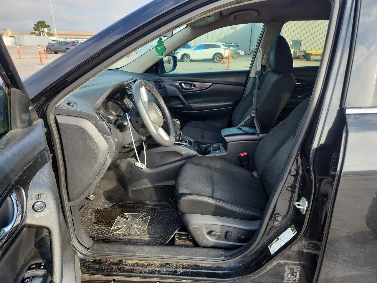 2017 Nissan Rogue Sv Black vin: KNMAT2MT0HP559353