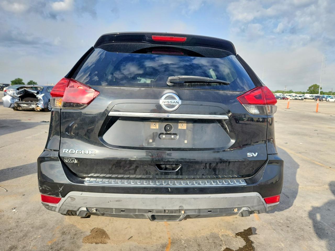 2017 Nissan Rogue Sv Black vin: KNMAT2MT0HP559353