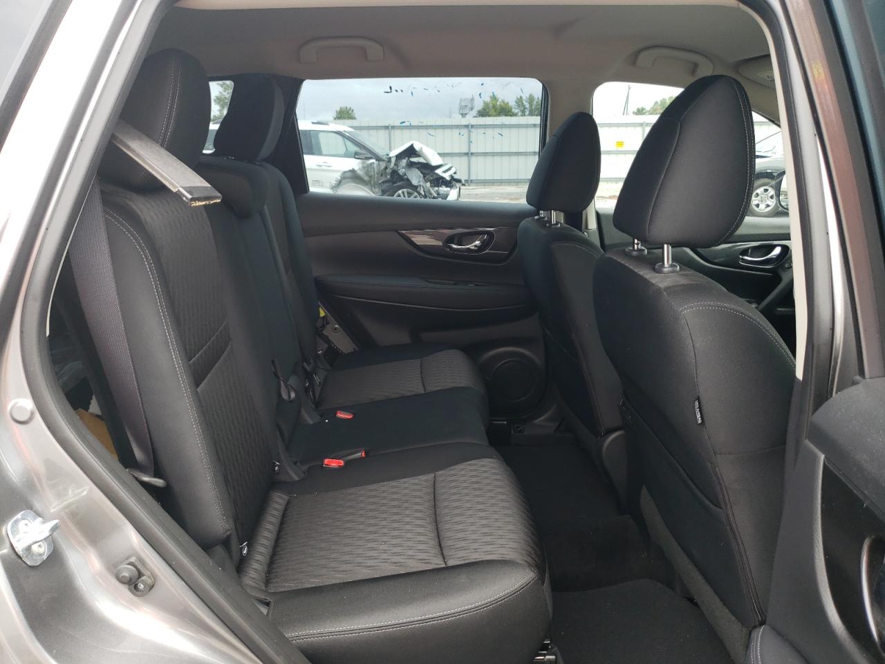 2018 Nissan Rogue S Gray vin: KNMAT2MT0JP520607