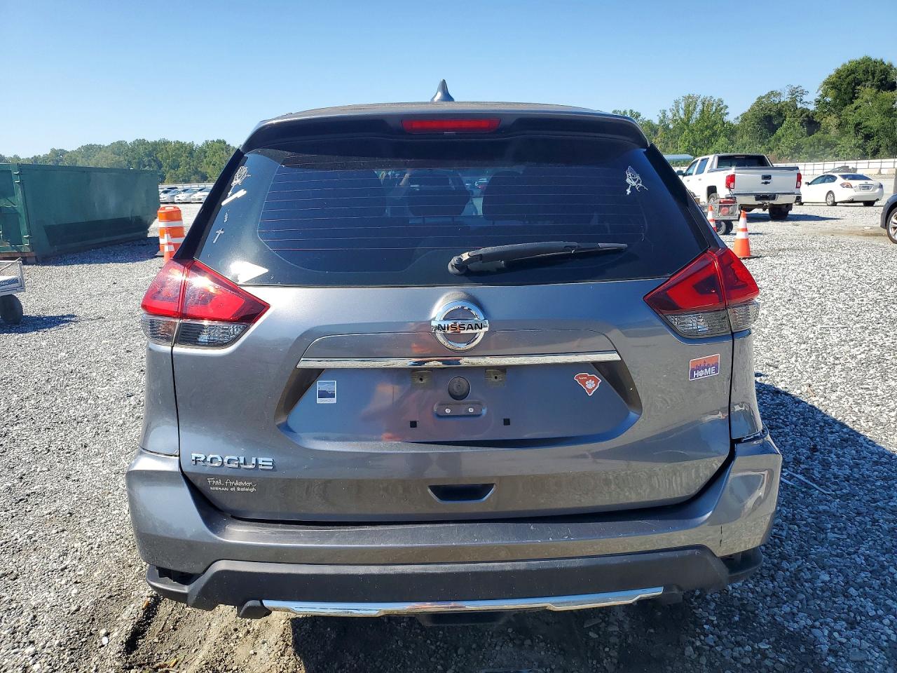 2018 Nissan Rogue S Gray vin: KNMAT2MT0JP520607
