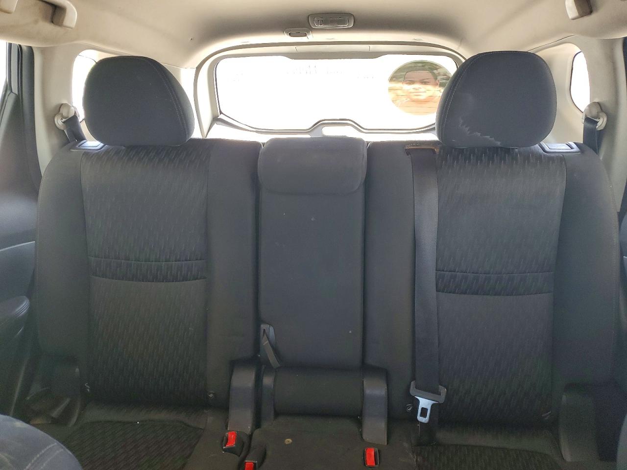 2018 Nissan Rogue S Серый vin: KNMAT2MT0JP609156