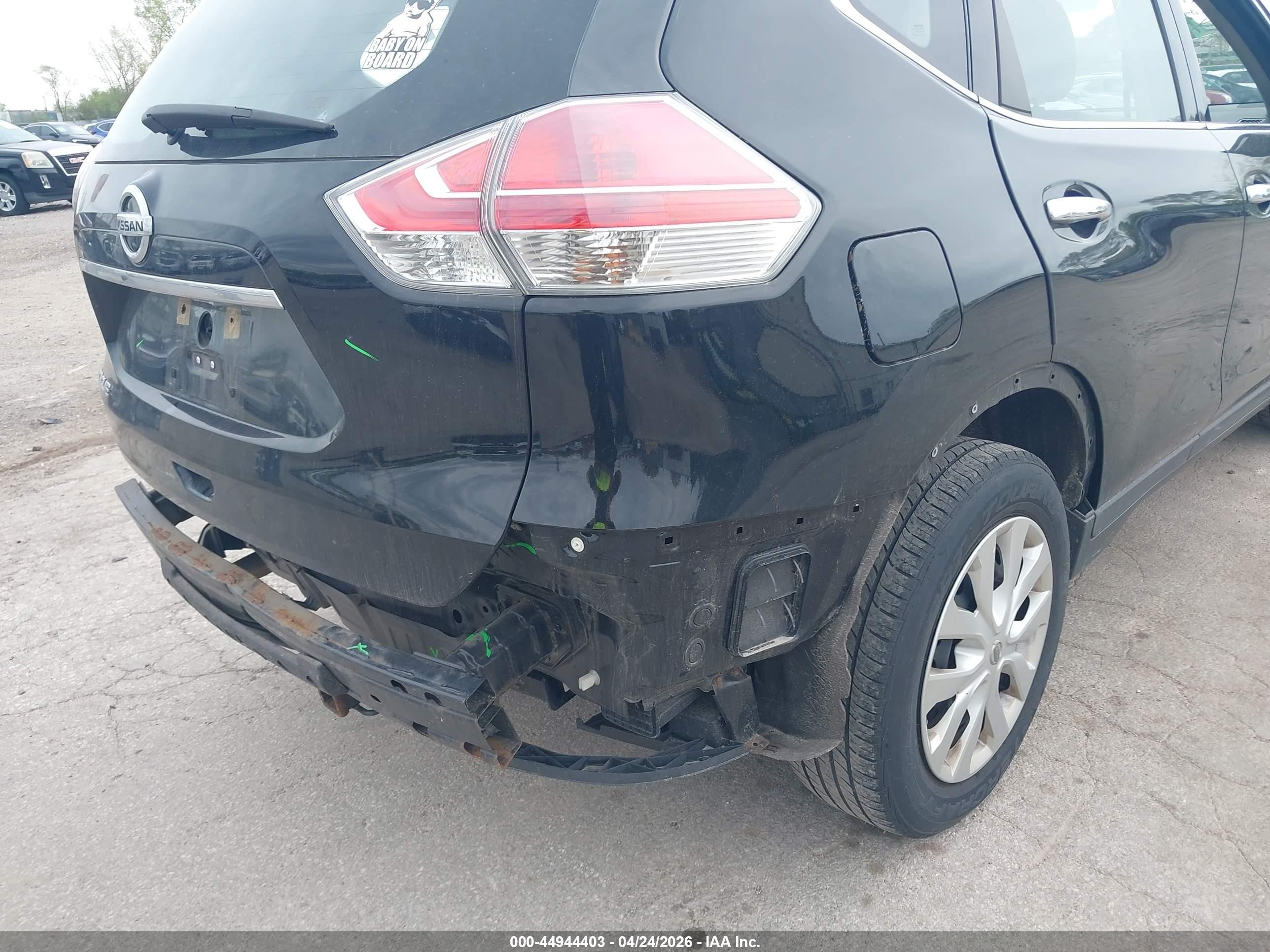 2015 Nissan Rogue S Black vin: KNMAT2MT1FP500244
